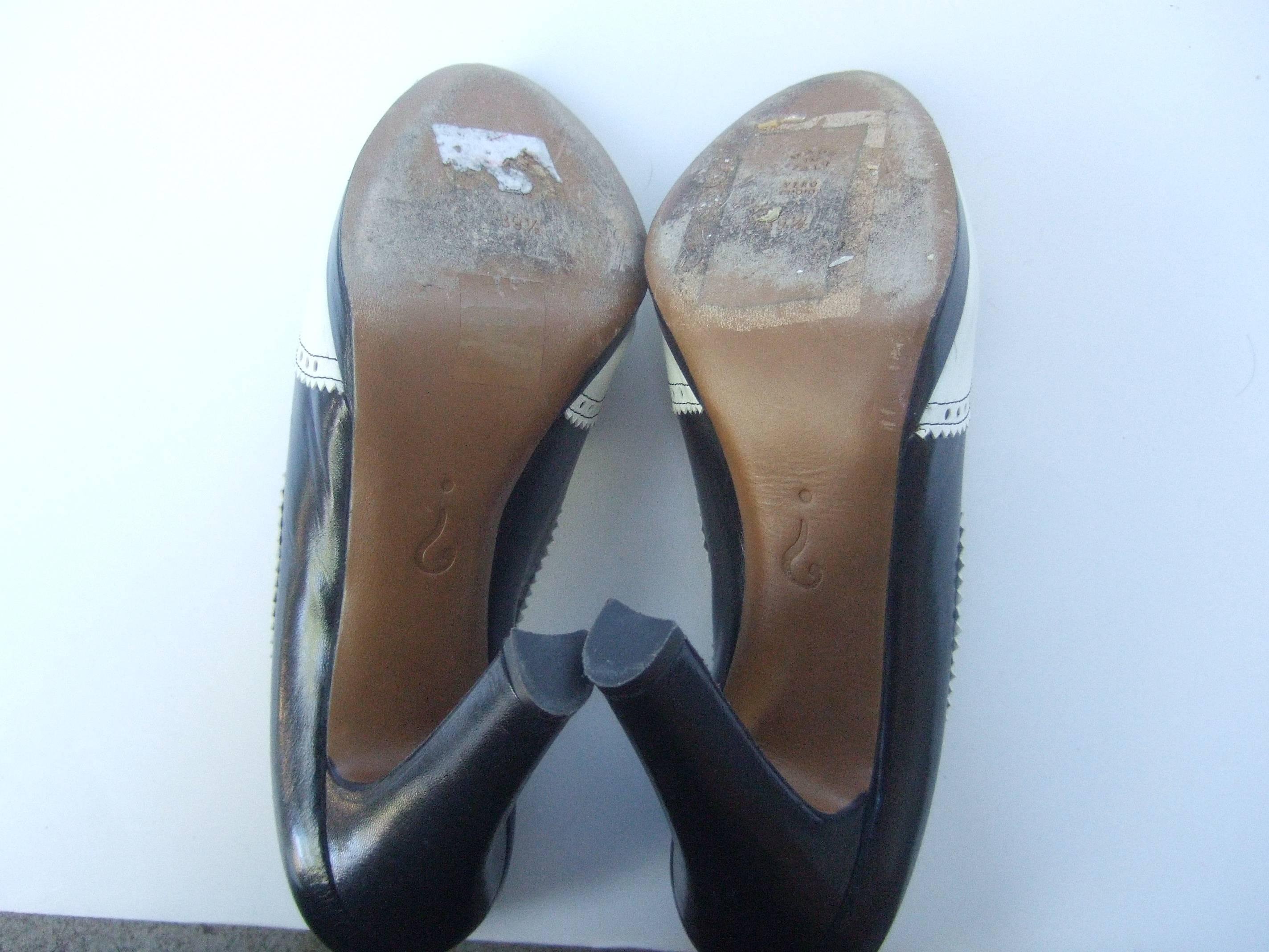 Moschino Italy Black & White Leather Peep Toe Pumps Size 39.5  3