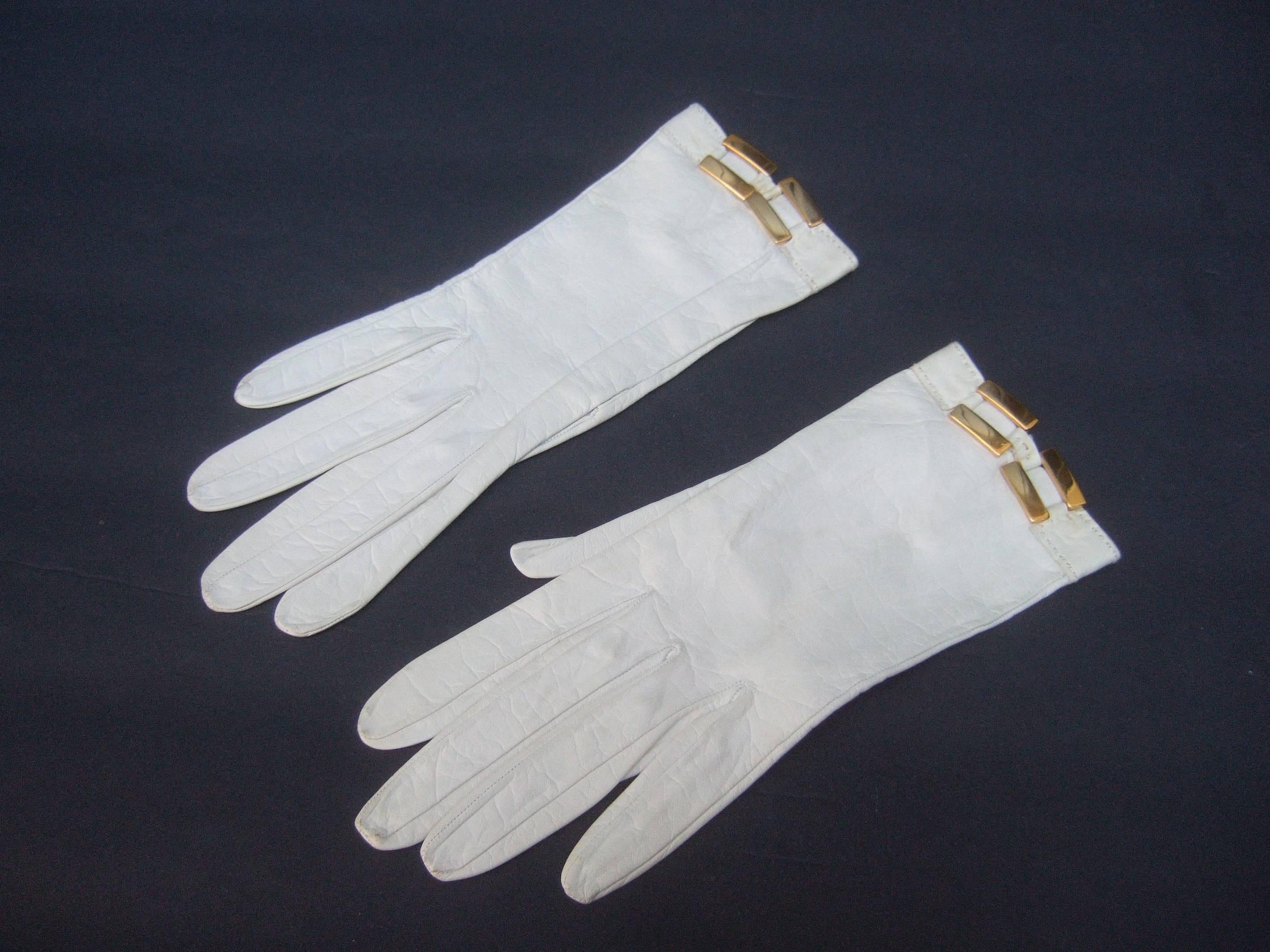 Gray Hermes Paris White Kidskin Leather Gloves ca 1970s