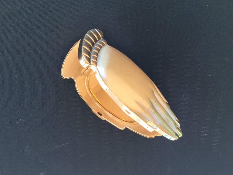 Rare Volupte 'Golden Gesture' Figural Compact. 1940's. at 1stDibs