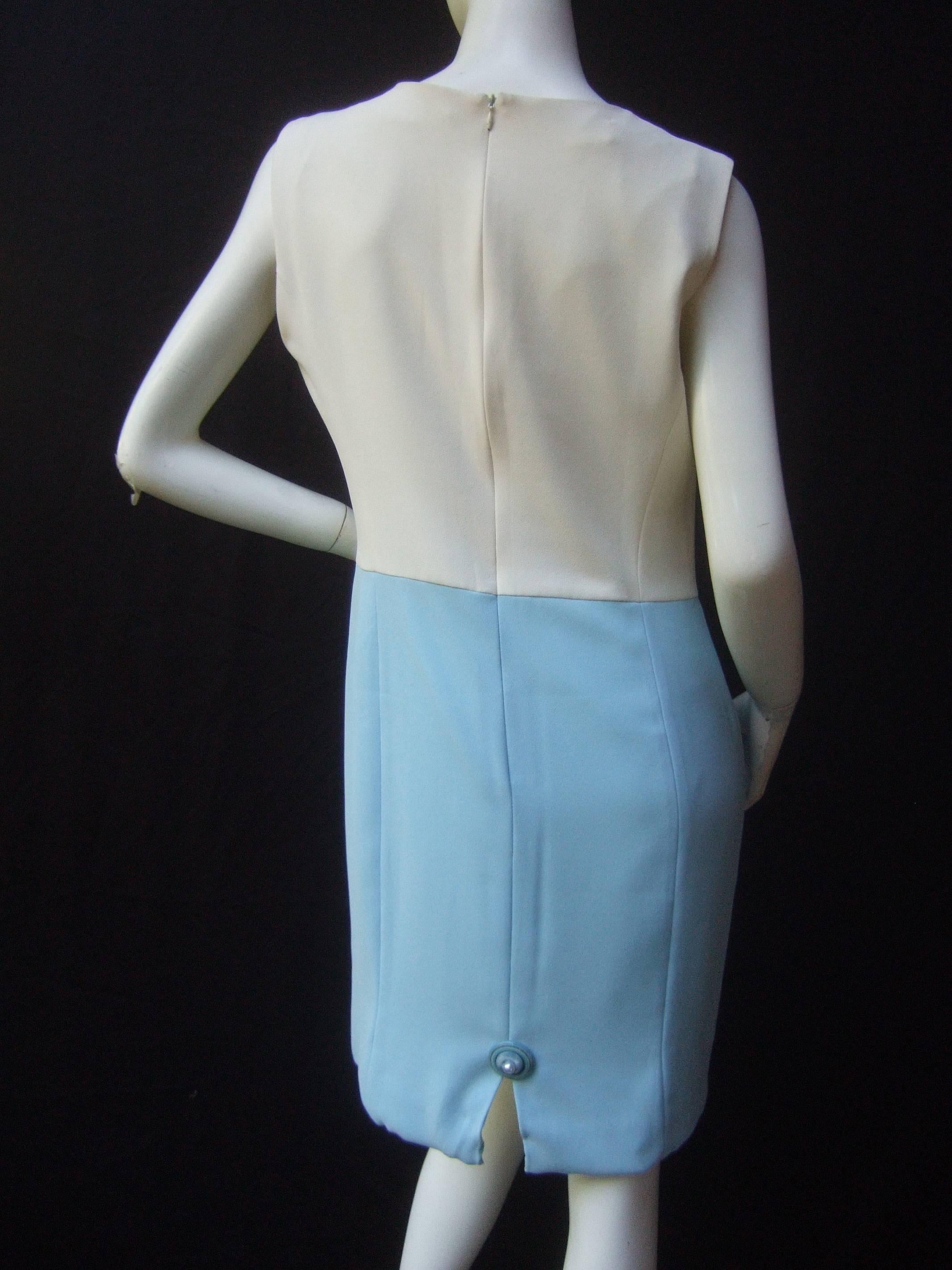 Women's Pierre Cardin Mod White & Turquoise Sheath Dress c 1970