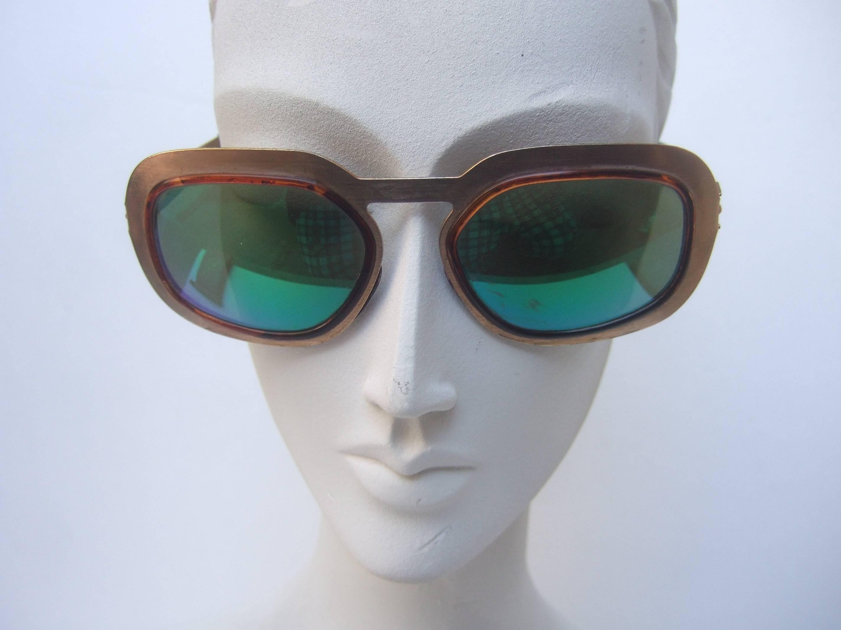 Blue Sleek Gilt Metal Green Tinted Sun Glasses Made in Italy 1970s For Sale