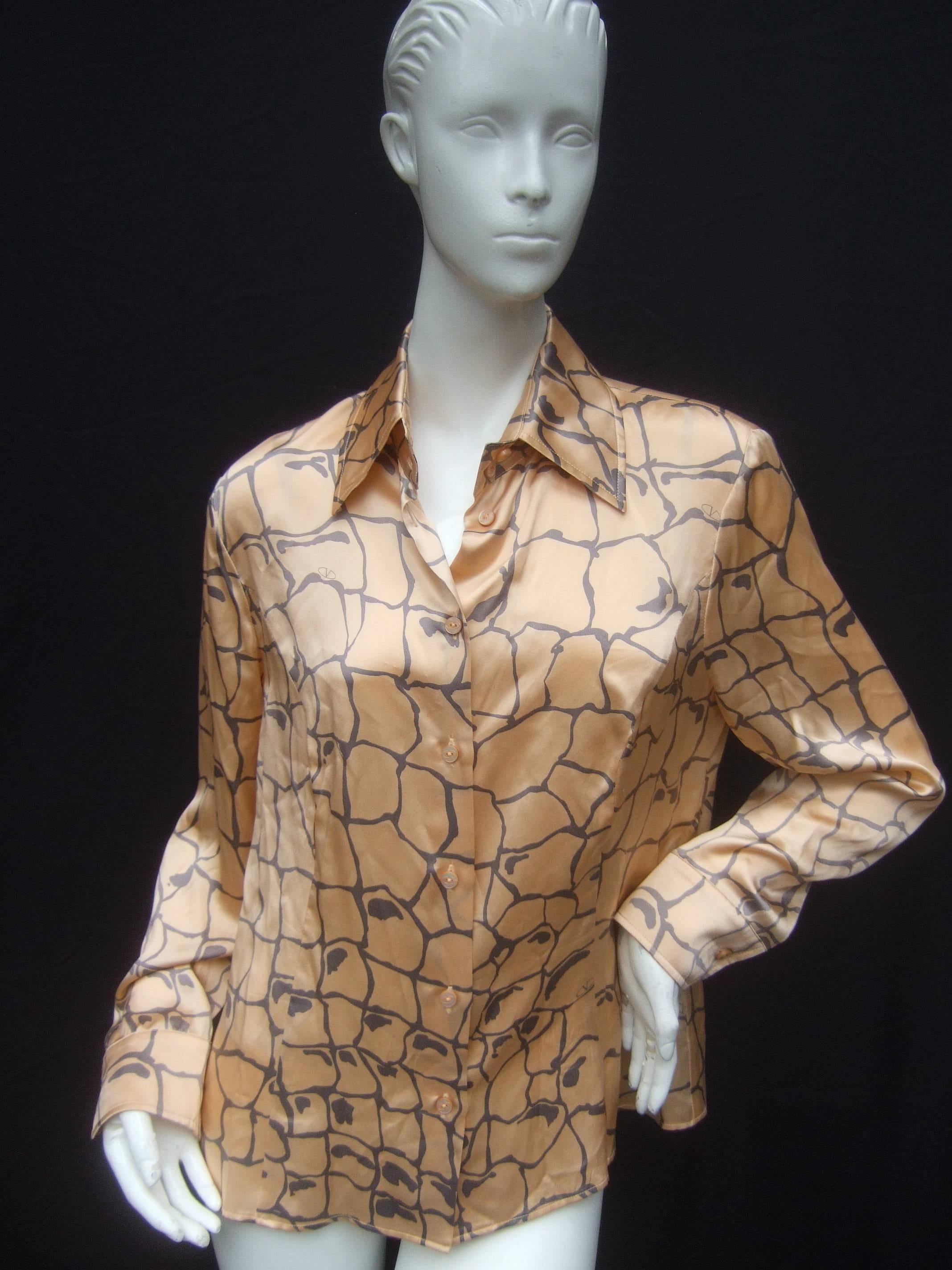 Valentino Italy Silk Charmeuse Peach and Gray Print Blouse US Size 12  In Good Condition For Sale In University City, MO