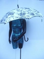 Gucci Italy Stylish Cotton Floral Print Umbrella c 1980s