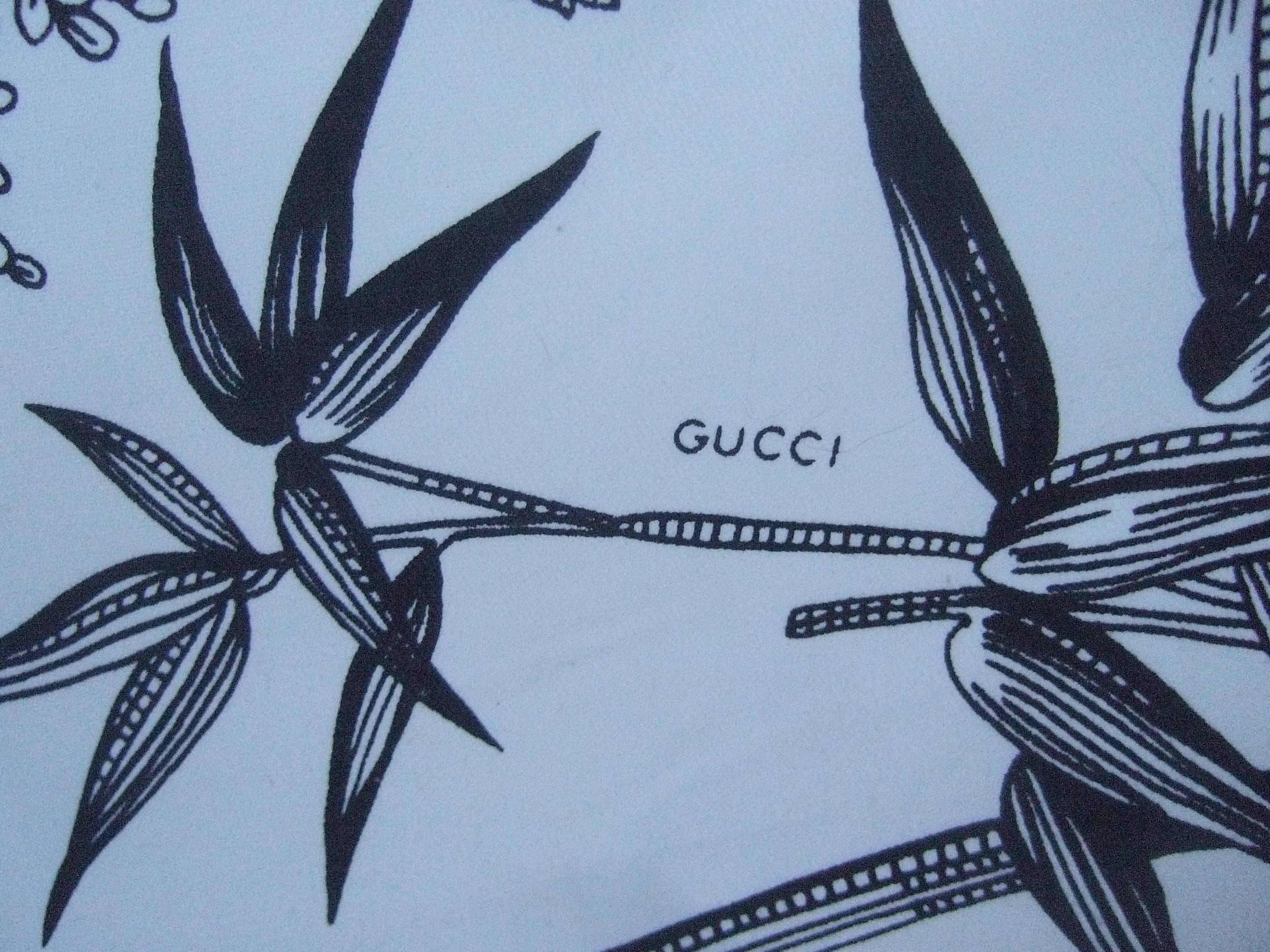 Blue Gucci Italy Stylish Cotton Floral Print Umbrella c 1980s