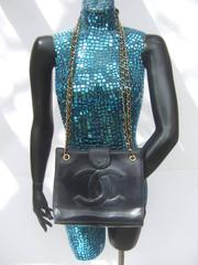 Chanel Black Leather Chain Strap Shoulder Bag ca 1980s