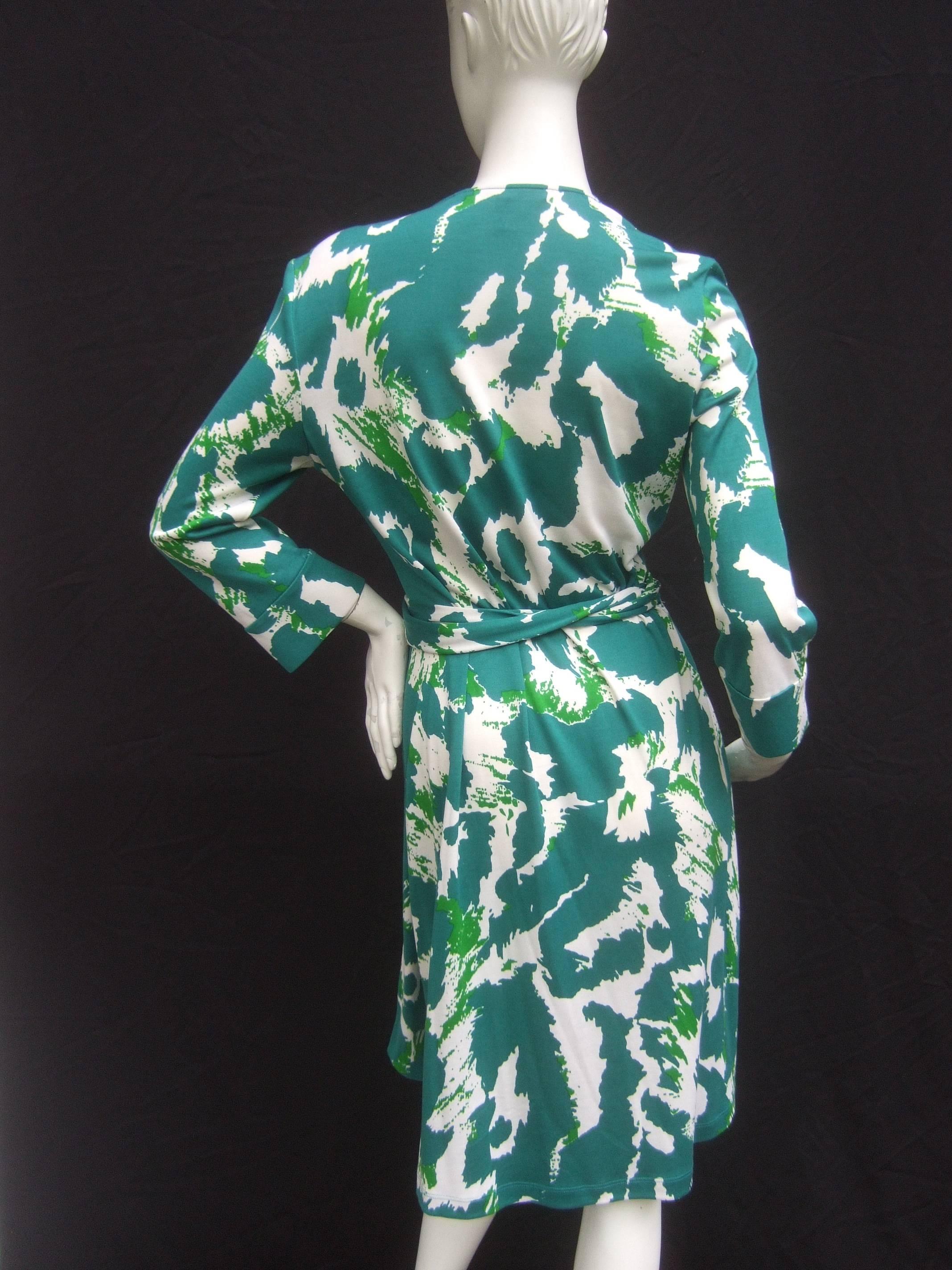 Women's Diane von Furstenberg Silk Print Wrap Dress 