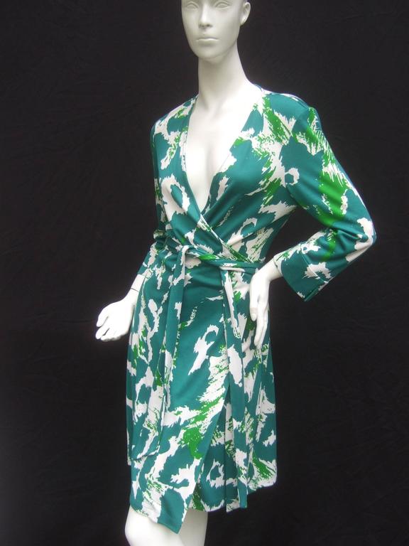 diane von wrap dress