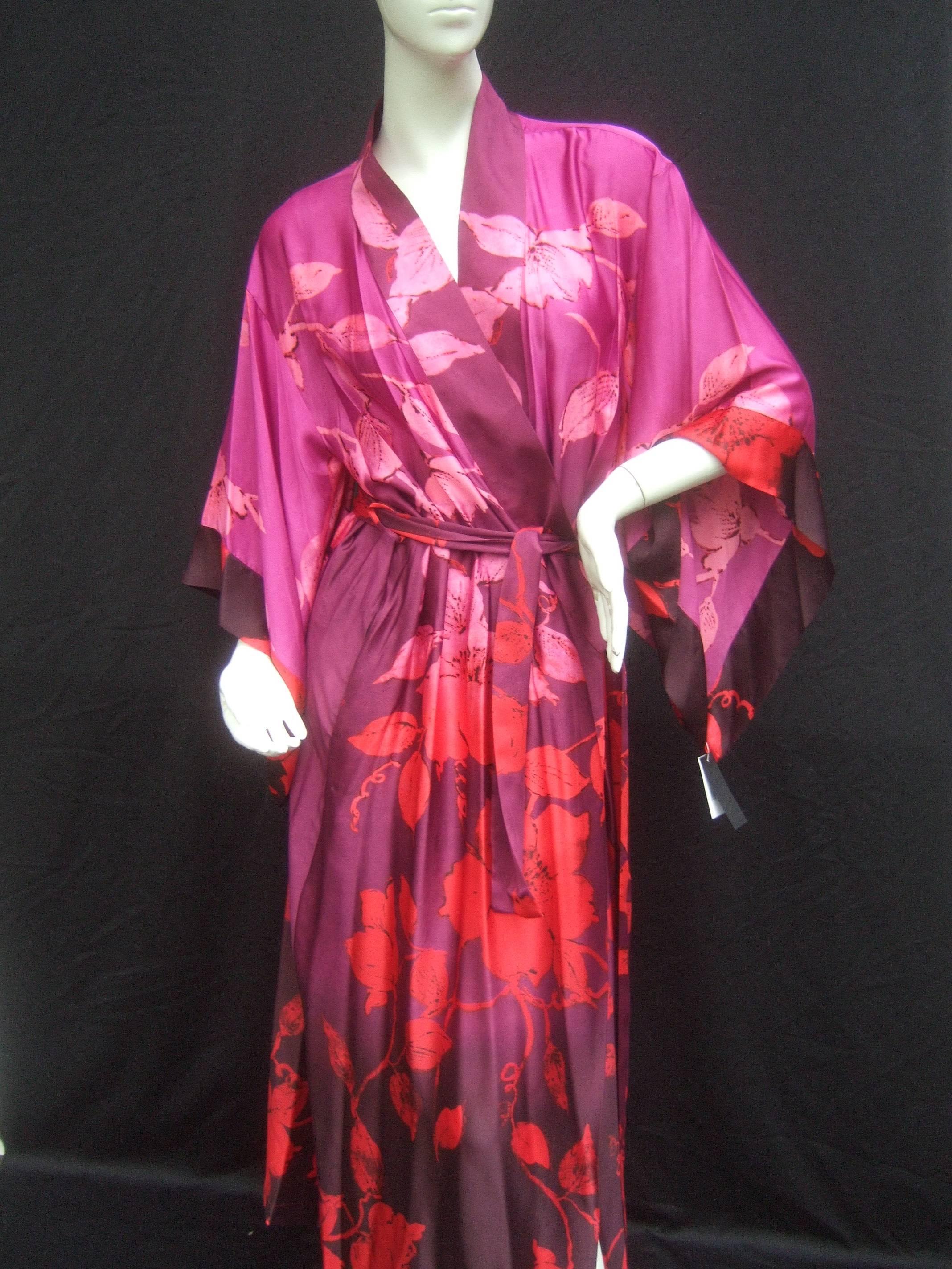 Pink Natori Luxurious Floral Print Robe New With Tags 