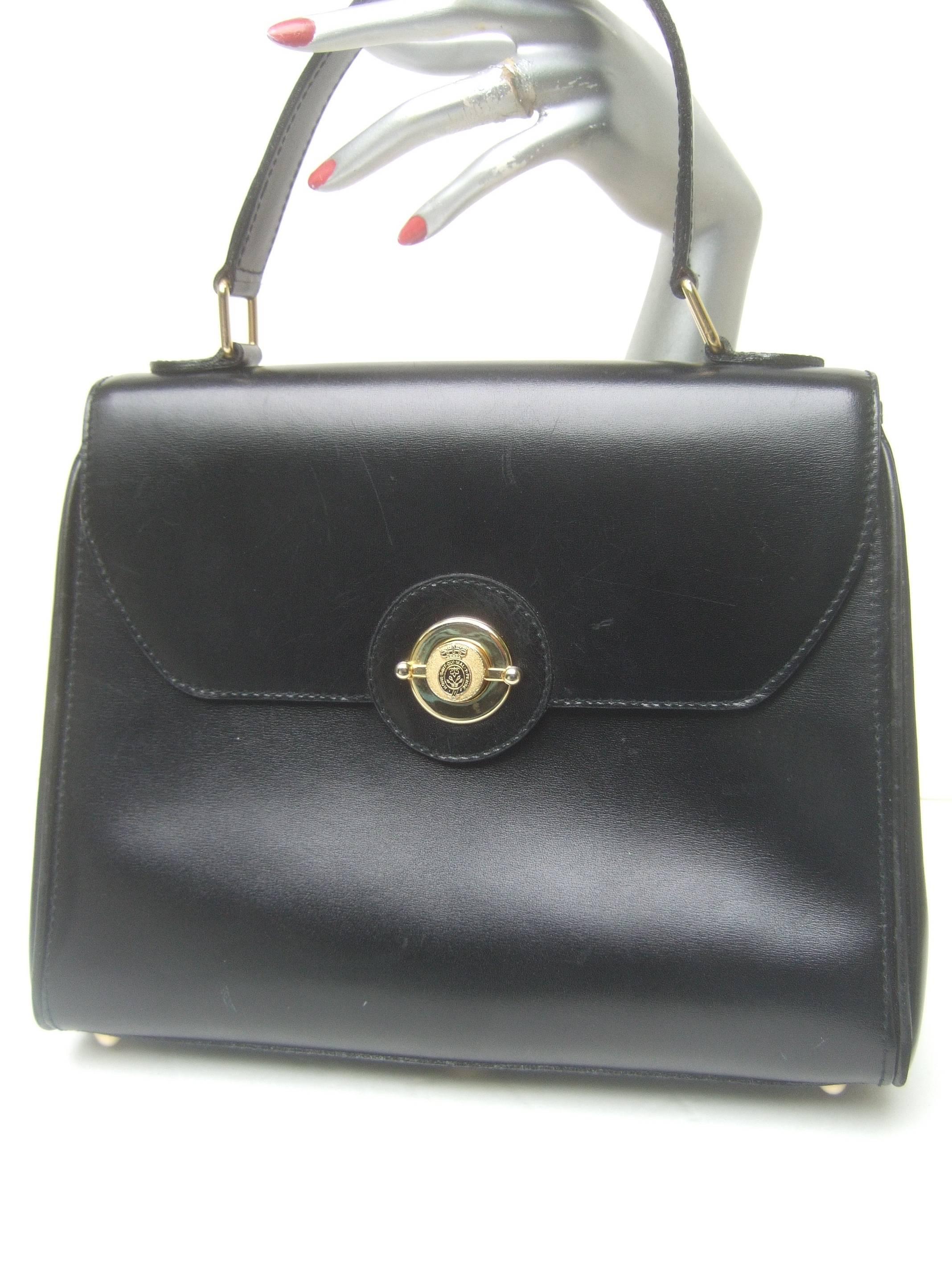 Bolso de piel de ébano de Saks Fifth Avenue Fabricado en Italia Negro en venta