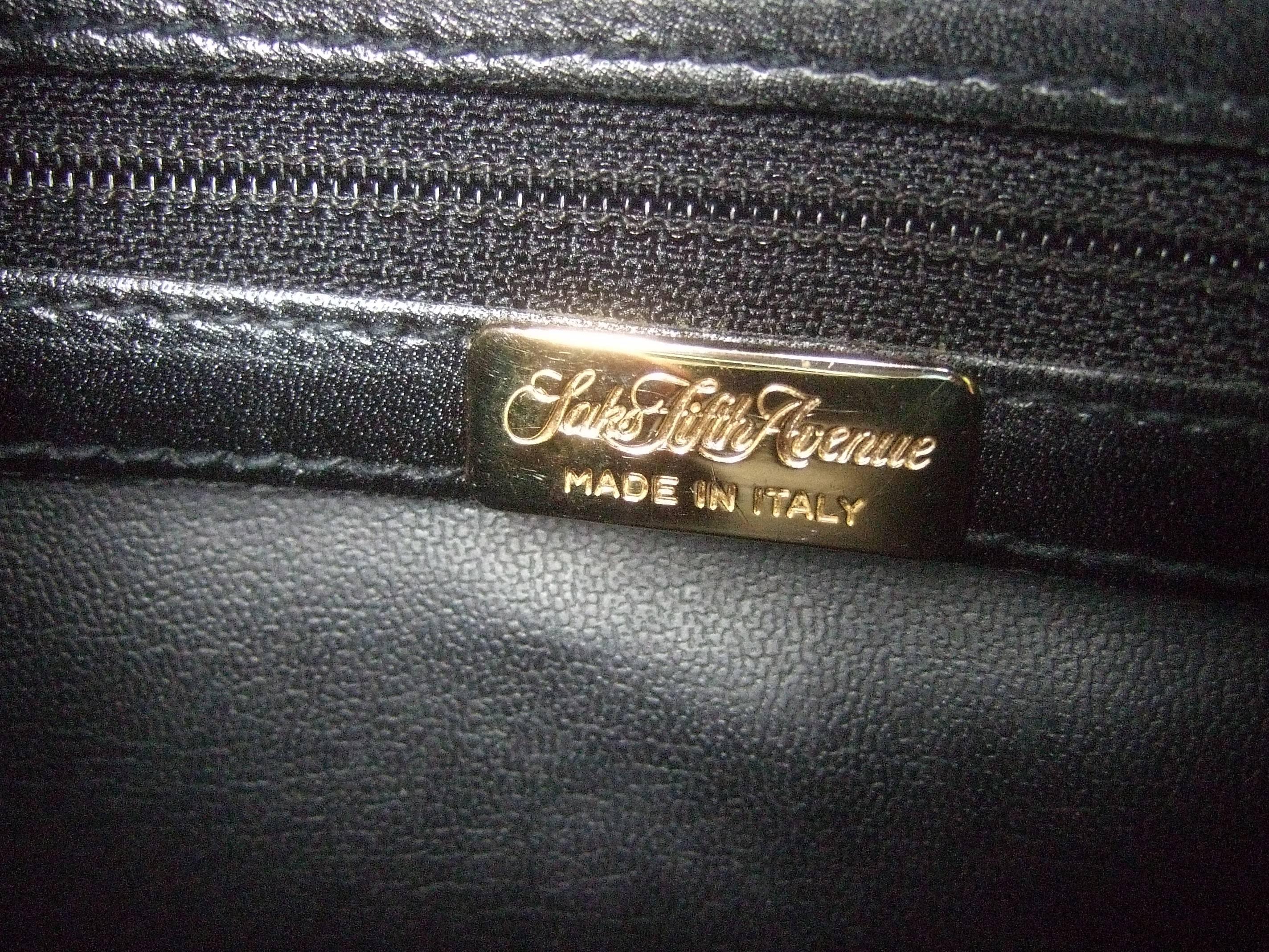 Saks Fifth Avenue Ebony Leather Handbag Made in Italy  In Good Condition For Sale In University City, MO