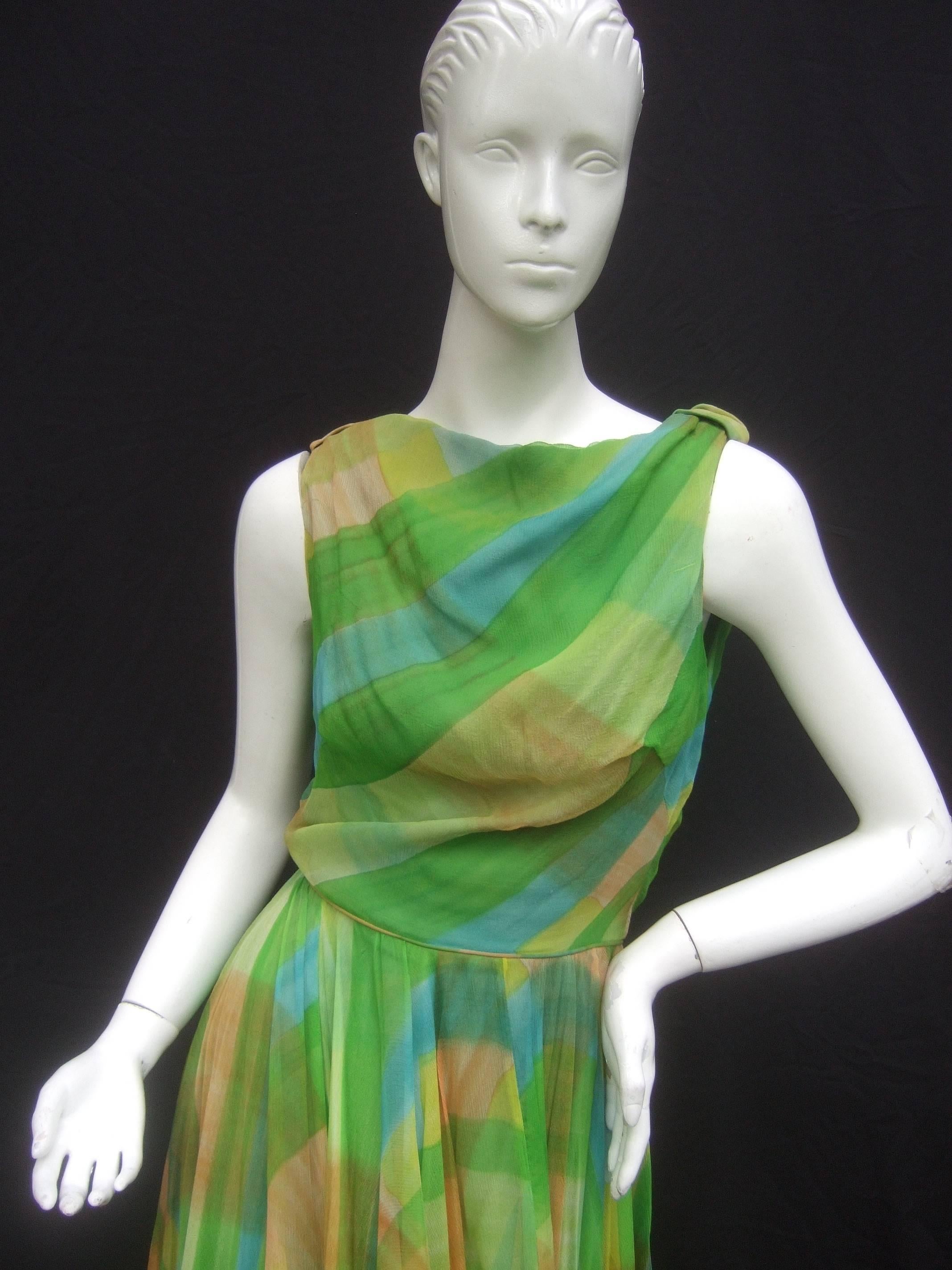1960s Vibrant Sheer Silk Chiffon Swing Dress ca 1960 In Good Condition In University City, MO