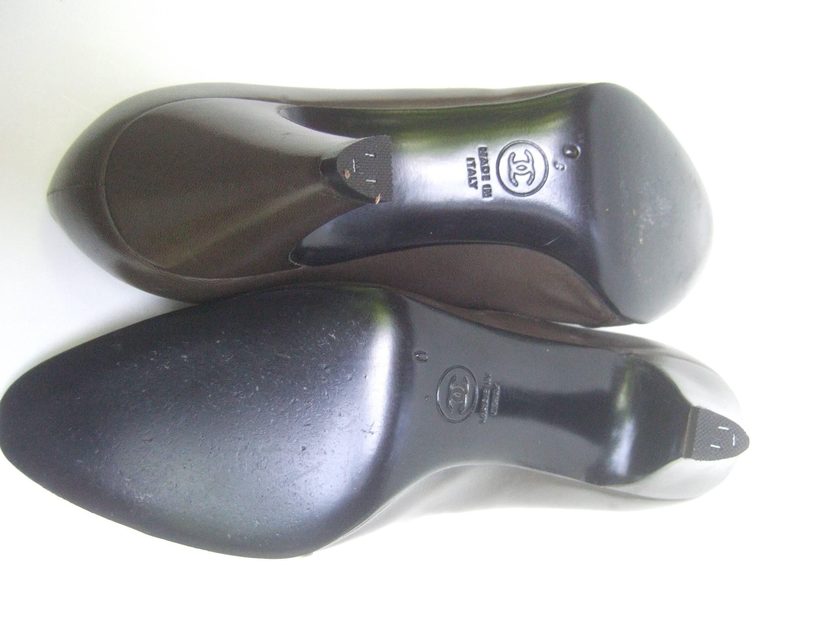 Chanel Classic Gray Brown Leather Pumps ca 1980s 4