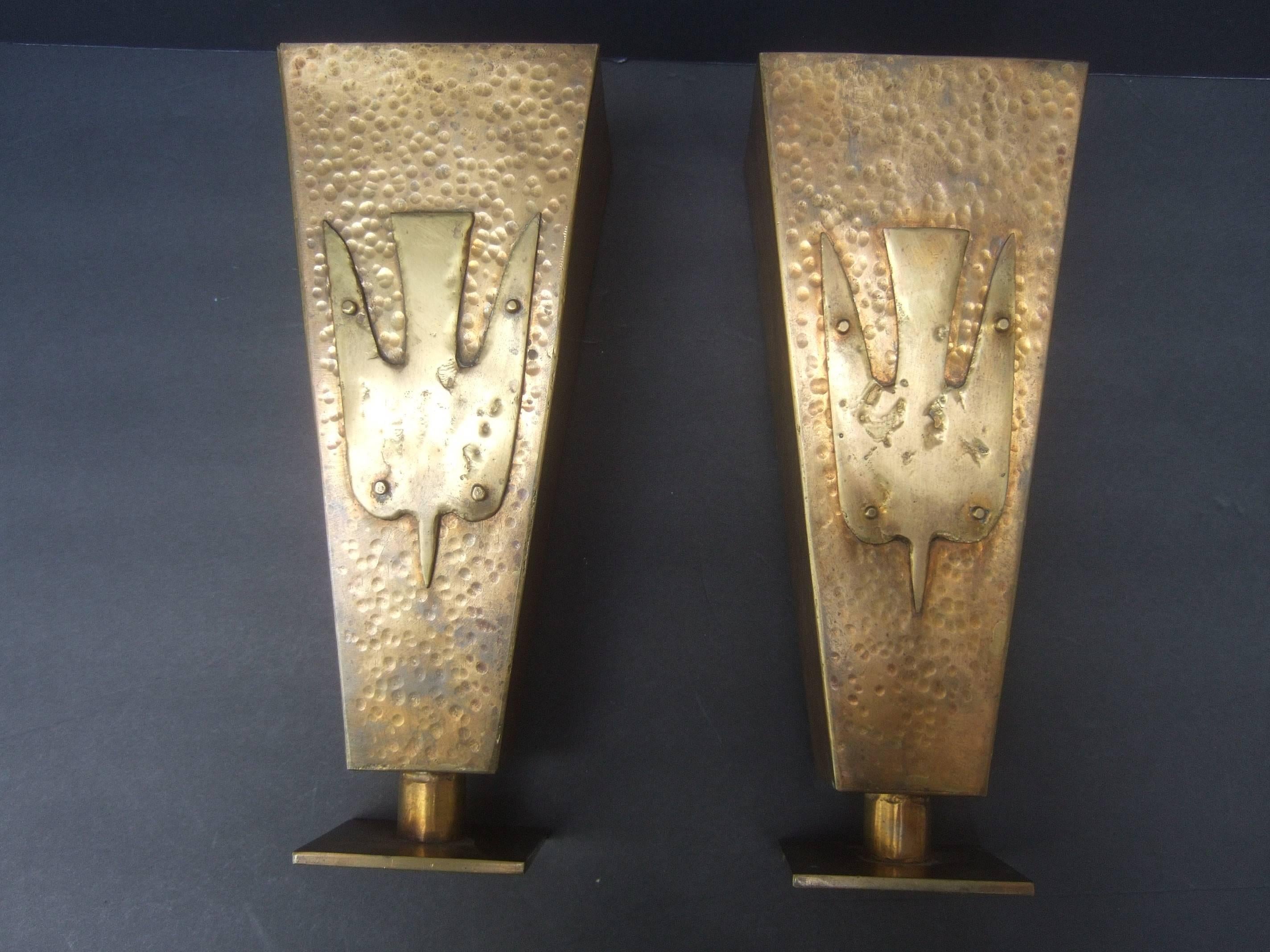 Brutalist Pair of Brass Metal Artisan Bird Urns ca 1974 In Good Condition In University City, MO