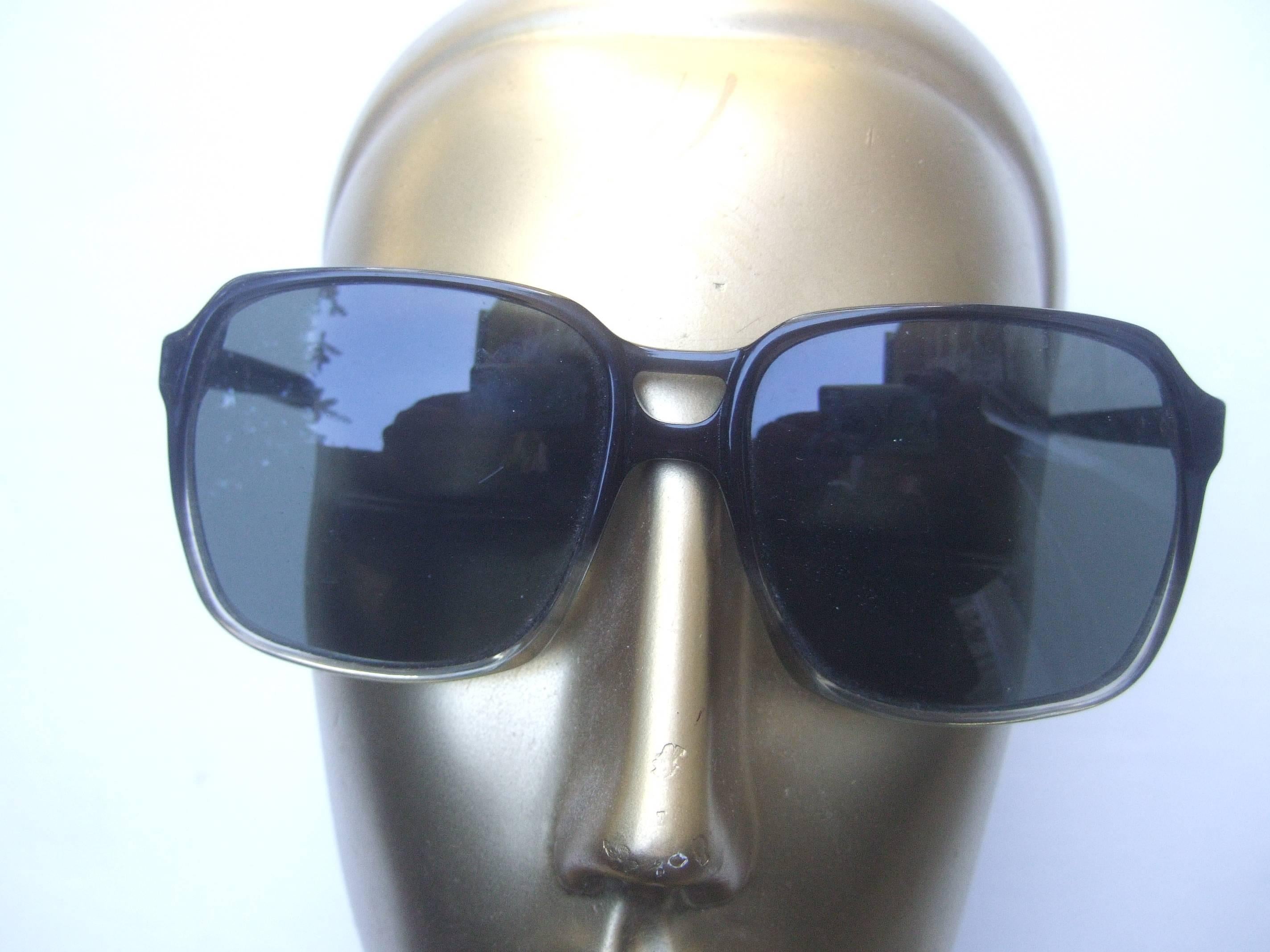 Yves Saint Laurent Gray Lucite Women's Sunglasses c 1980 4