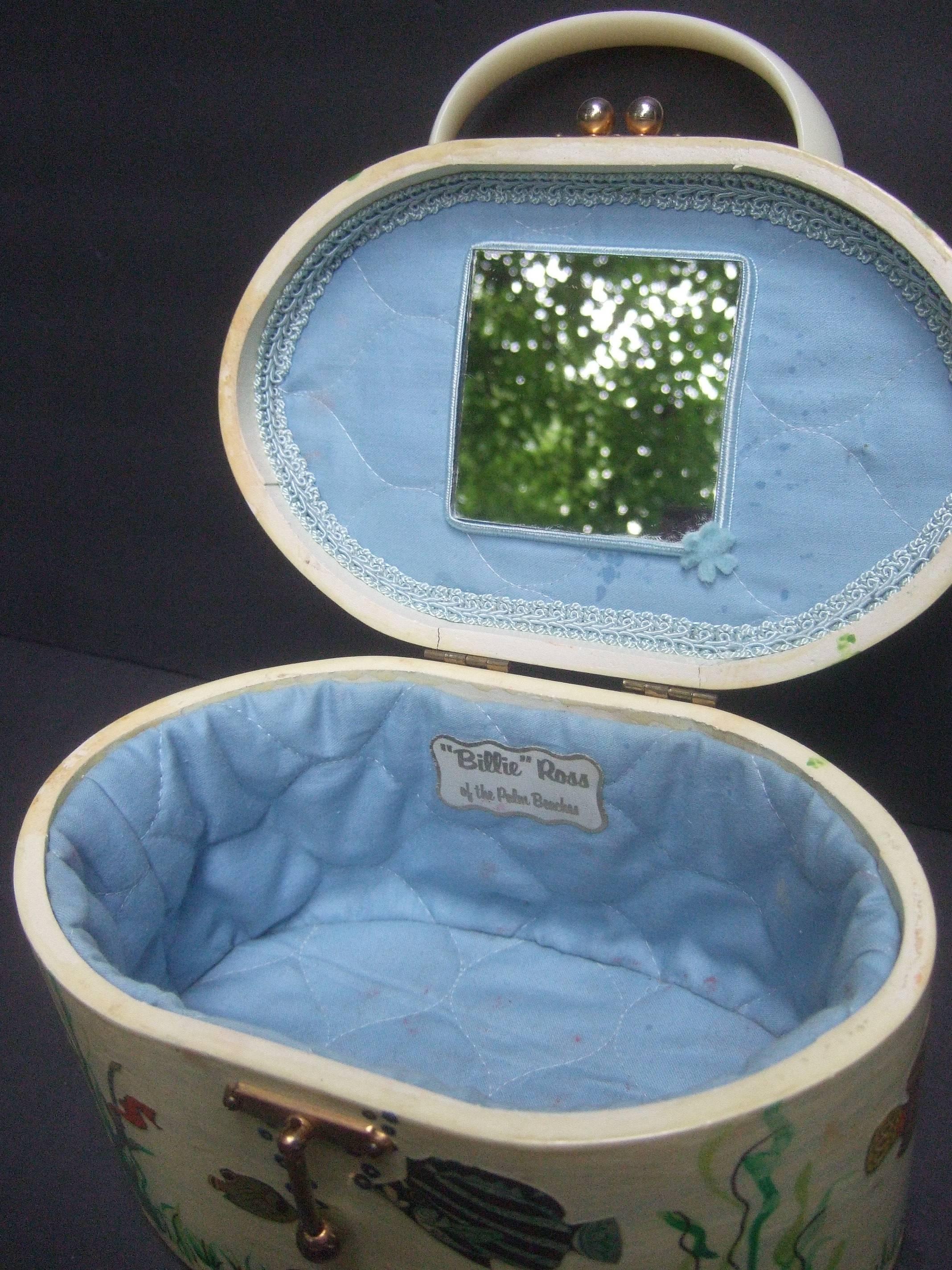 Whimsical Sea Life Decoupage Box Purse by Billie Ross of Palm Beach  In Good Condition For Sale In University City, MO