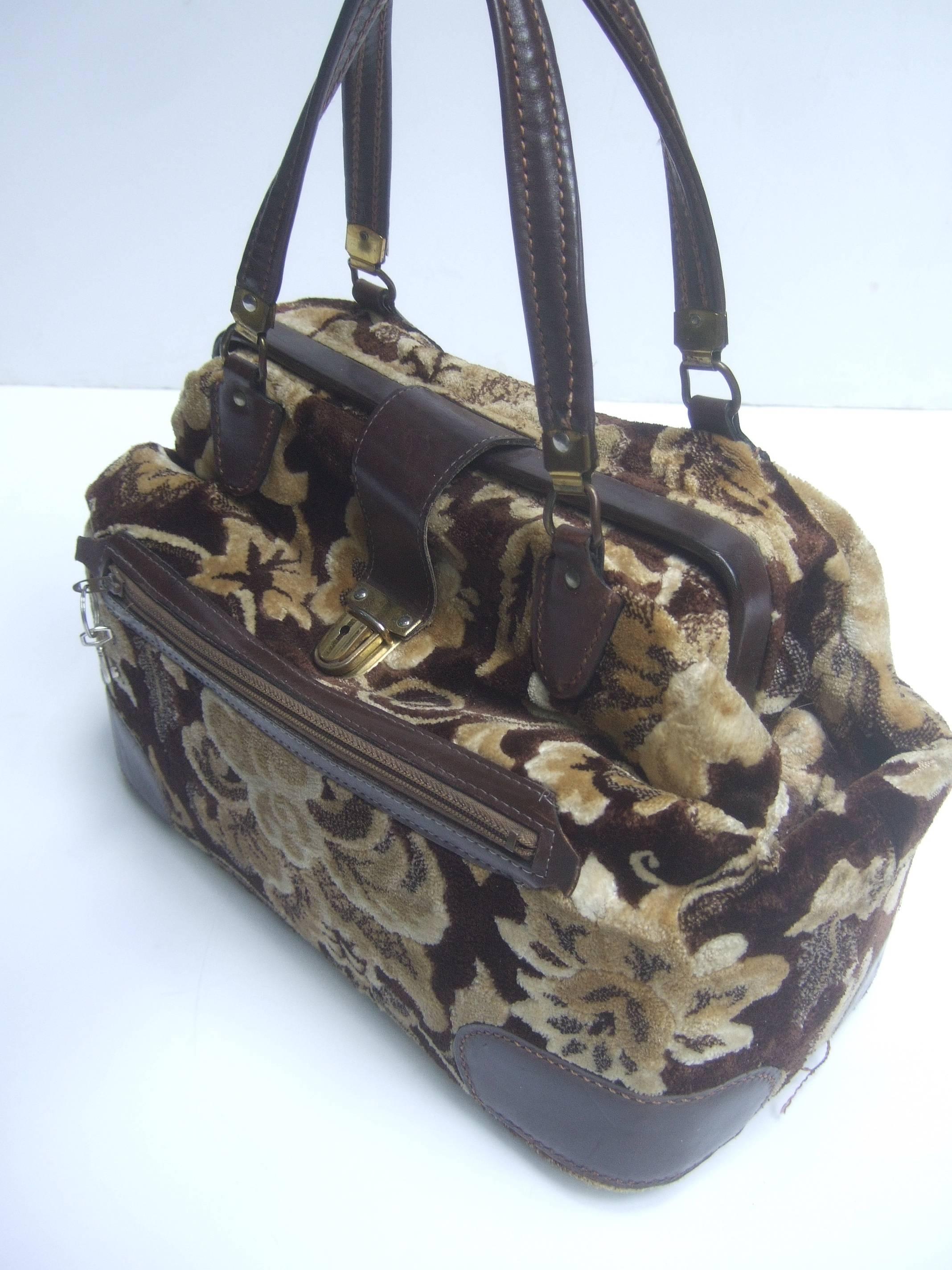 Women's Stylish Brocade Leather Trim Travel Bag c 1970 For Sale