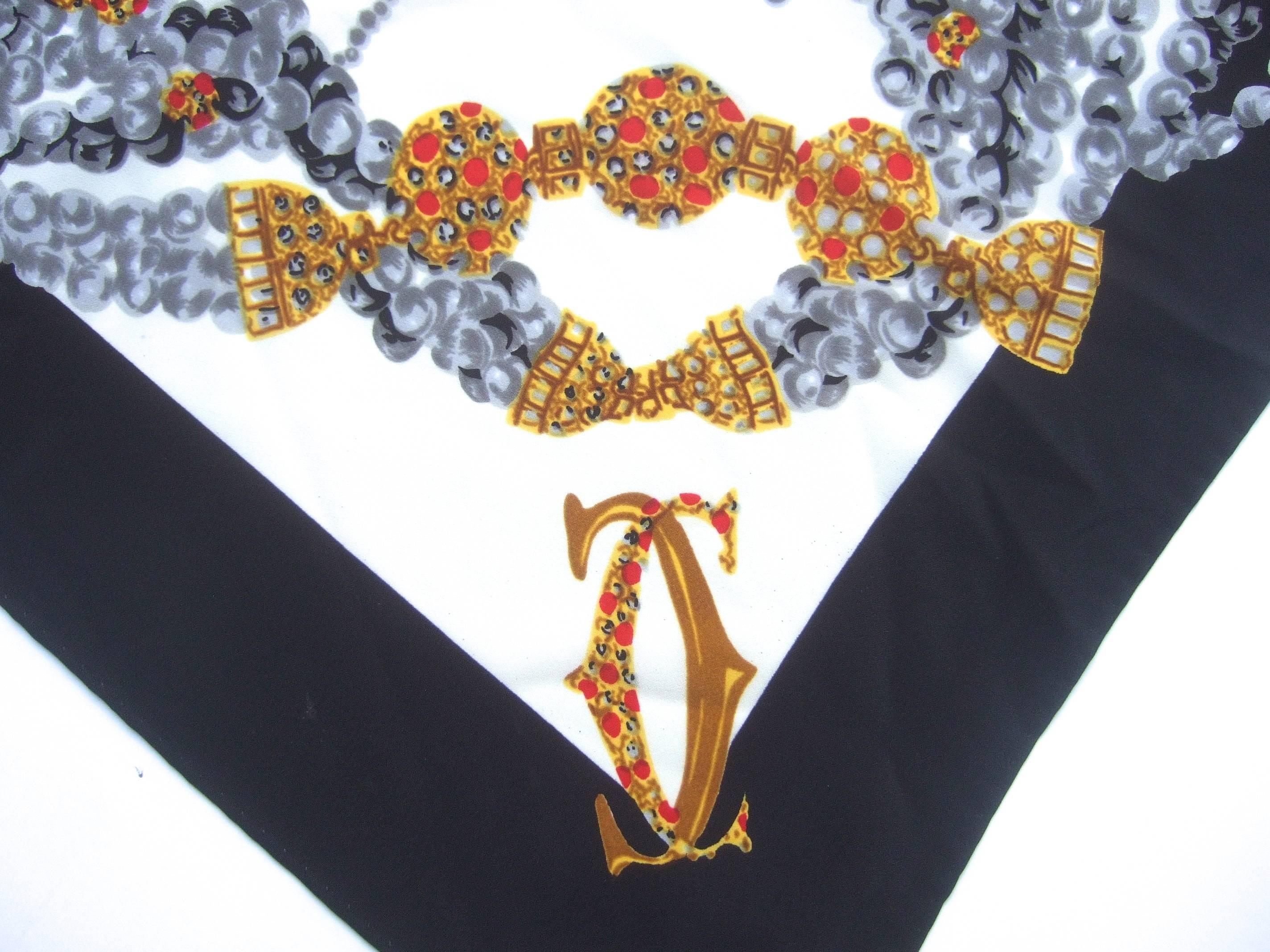 Cartier Paris Elegant Silk Jeweled Panther Scarf c 1980s In Good Condition In University City, MO