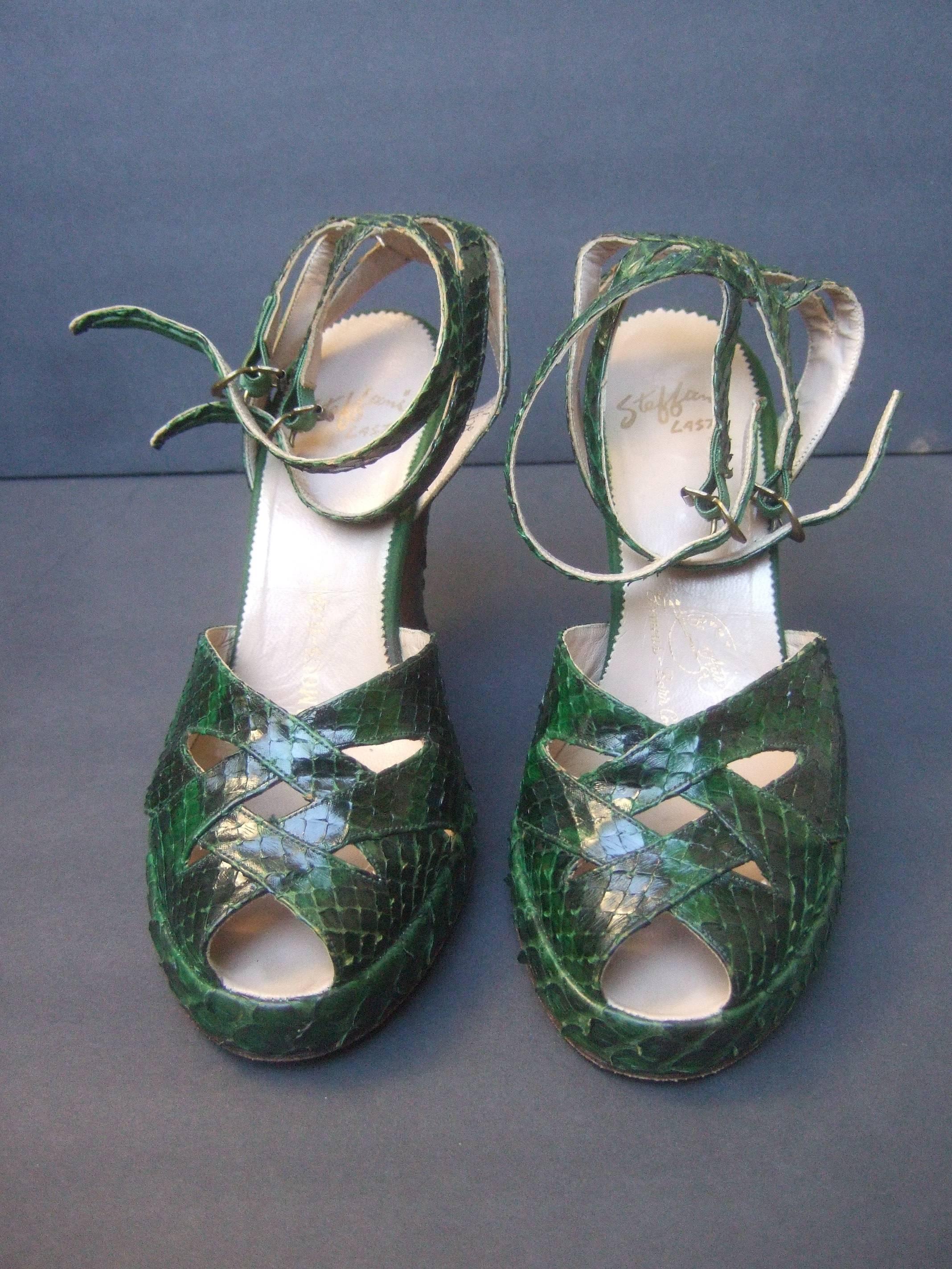 Women's 1940s Exotic Snakeskin Peep Toe Ankle Strap Platform Shoes 