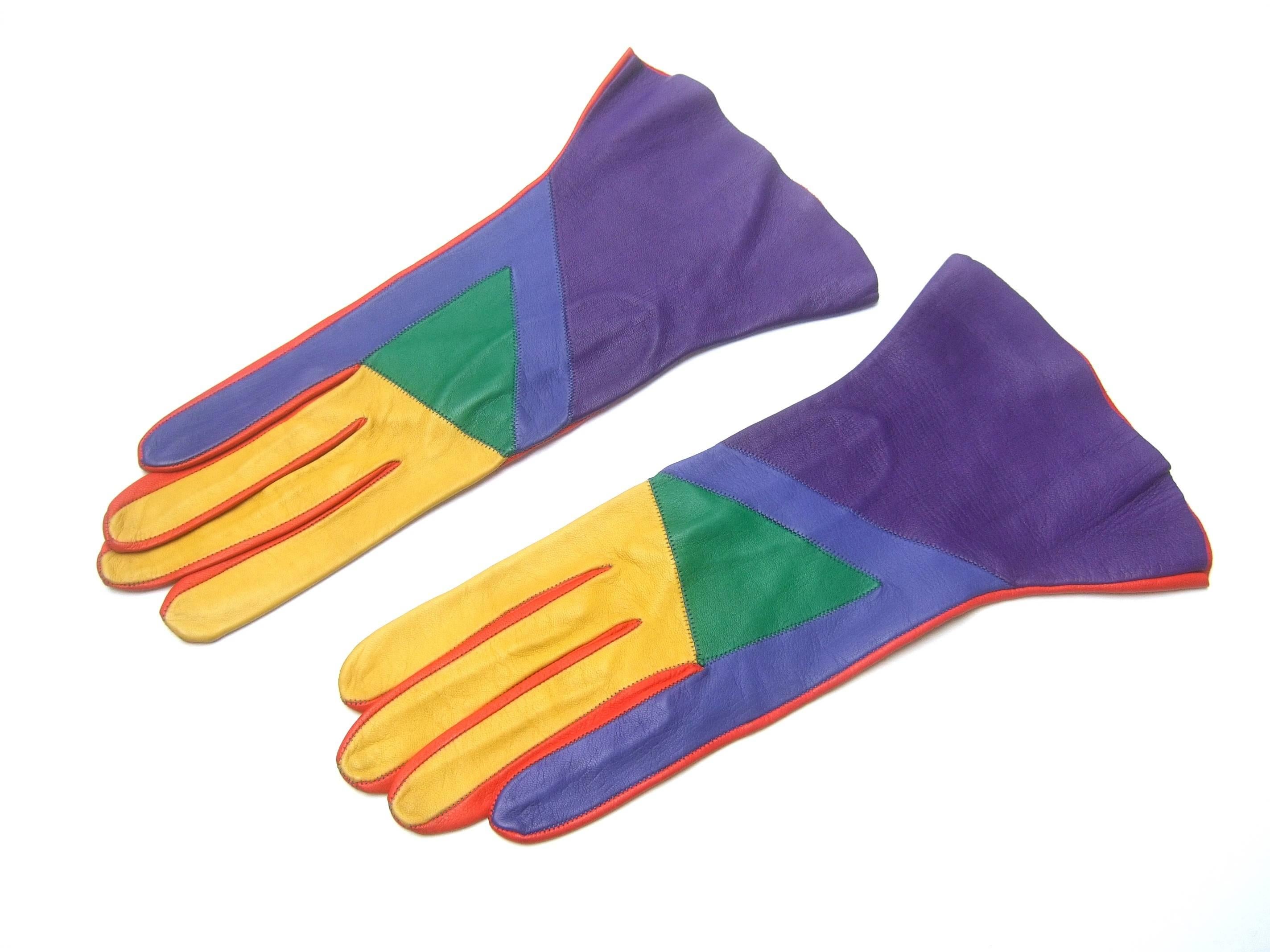 Women's Mod Italian Leather Color Block Gloves 