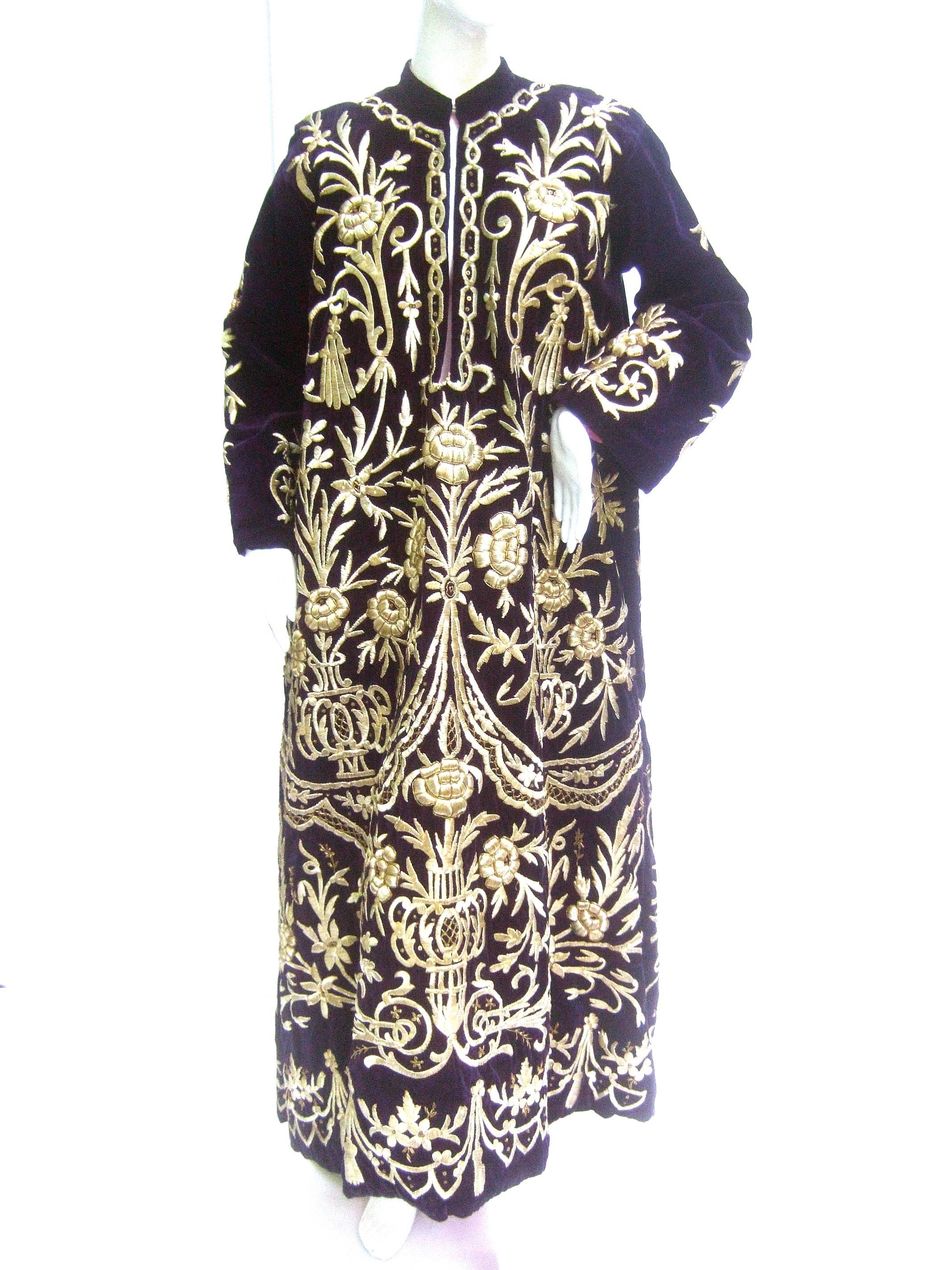 Exquisite Museum Worthy Aubergene Velvet Embroidered Metallic Caftan Robe 1