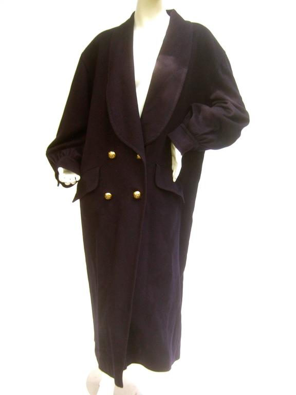 Jaeger London Dark Blue Wool Cocoon Coat c 1980s In Excellent Condition For Sale In University City, MO