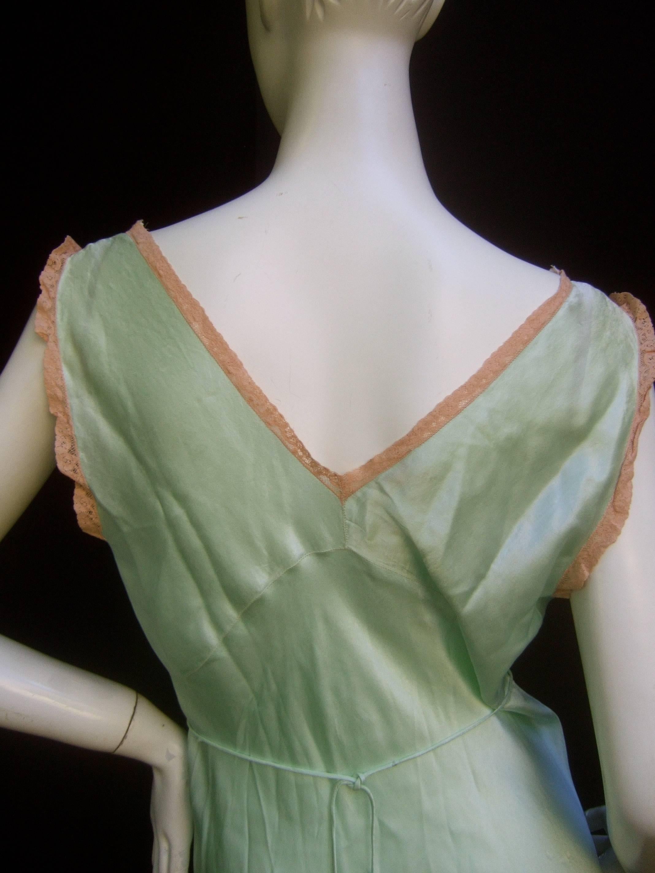 1940s Luxurious Mint Green Silk Gown  5