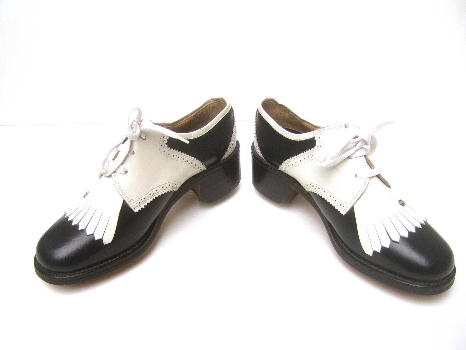 Gucci Womens Rare Leather Brogue Golf Shoes c 1980s For Sale at 1stdibs