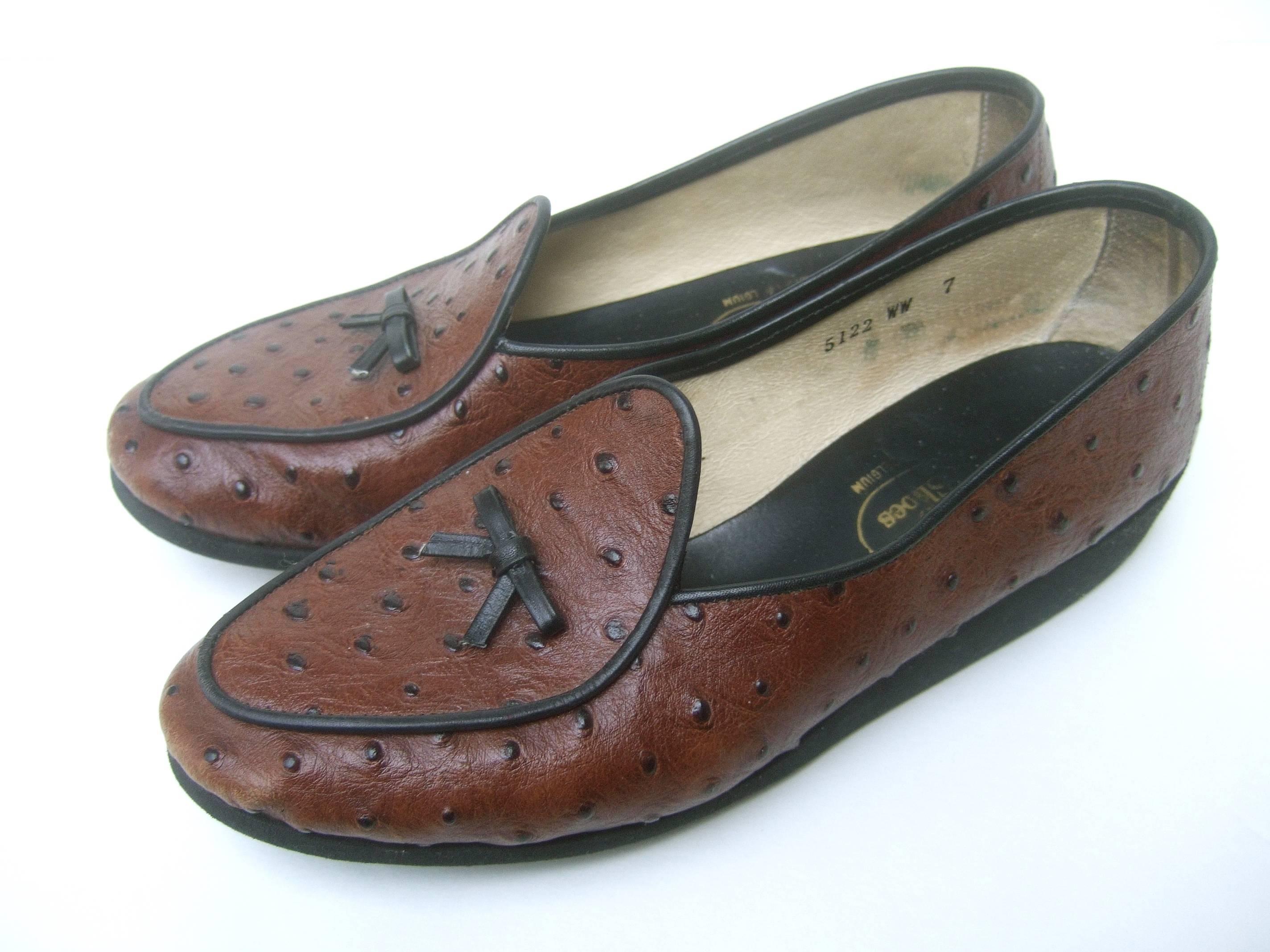 Belgian Classic Brown Ostrich Leather Loafers ca 1980s In Good Condition In University City, MO