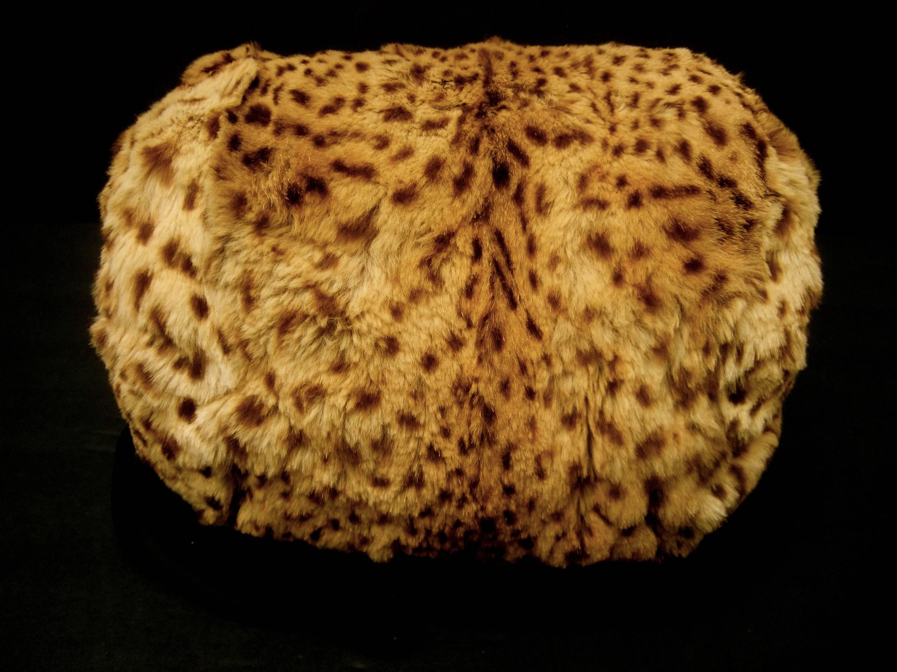 Exotic Animal Print Stamped Fur Muff c 1950s  In Good Condition In University City, MO
