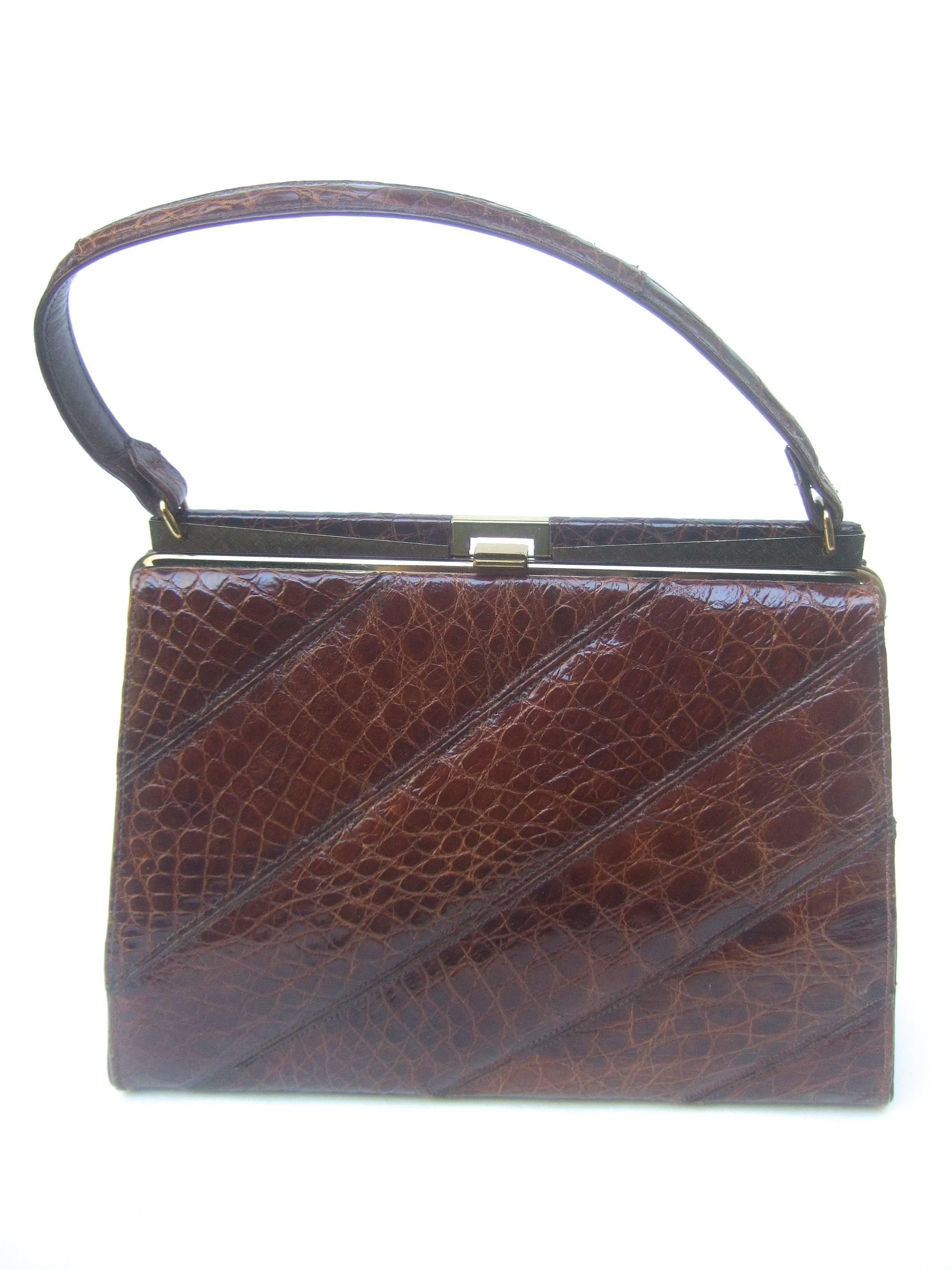 Chic Genuine Brown Alligator Handbag ca 1960  4