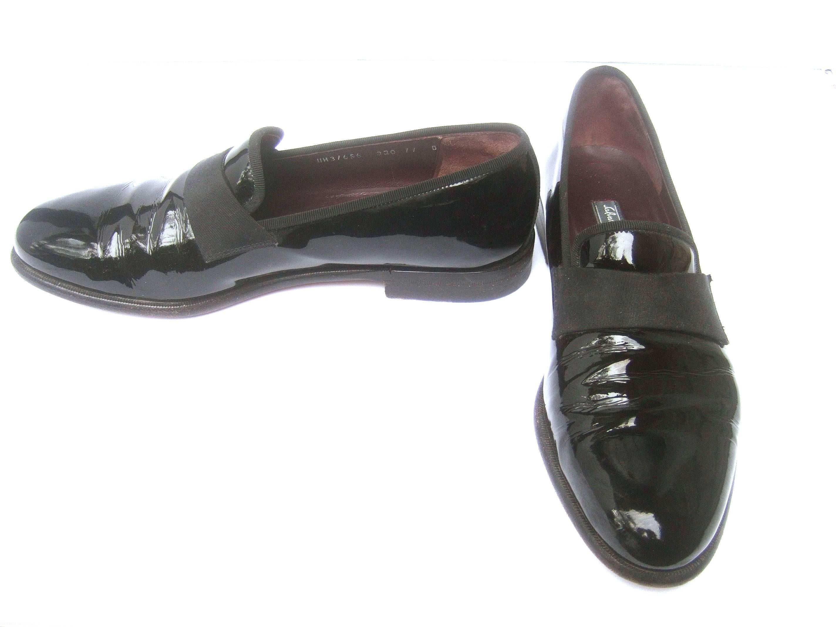 mens patent leather dress shoes