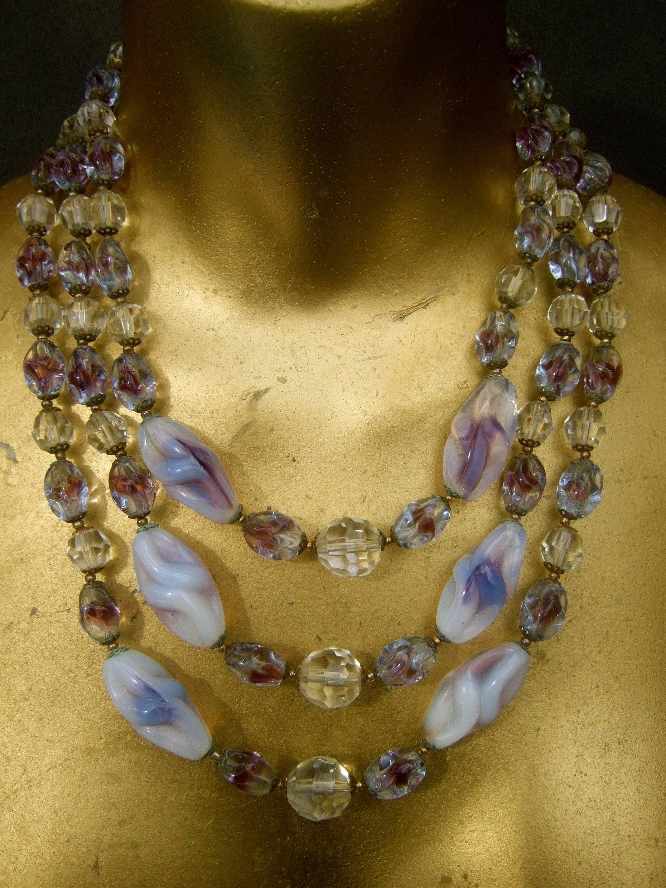 Glittering Crystal Glass Beaded Graduated Necklace ca 1960 In Excellent Condition For Sale In University City, MO