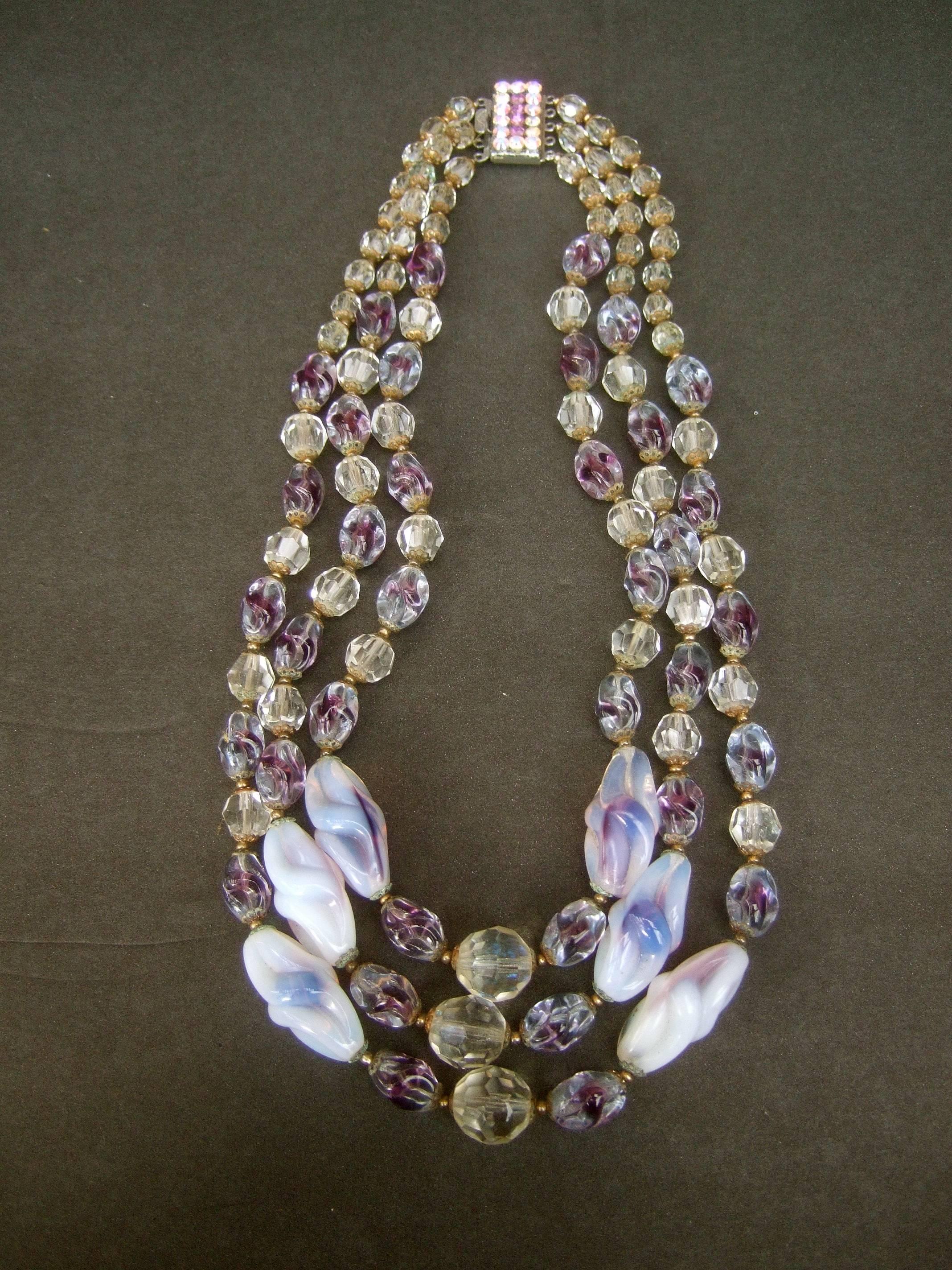Glittering Crystal Glass Beaded Graduated Necklace ca 1960 For Sale 3