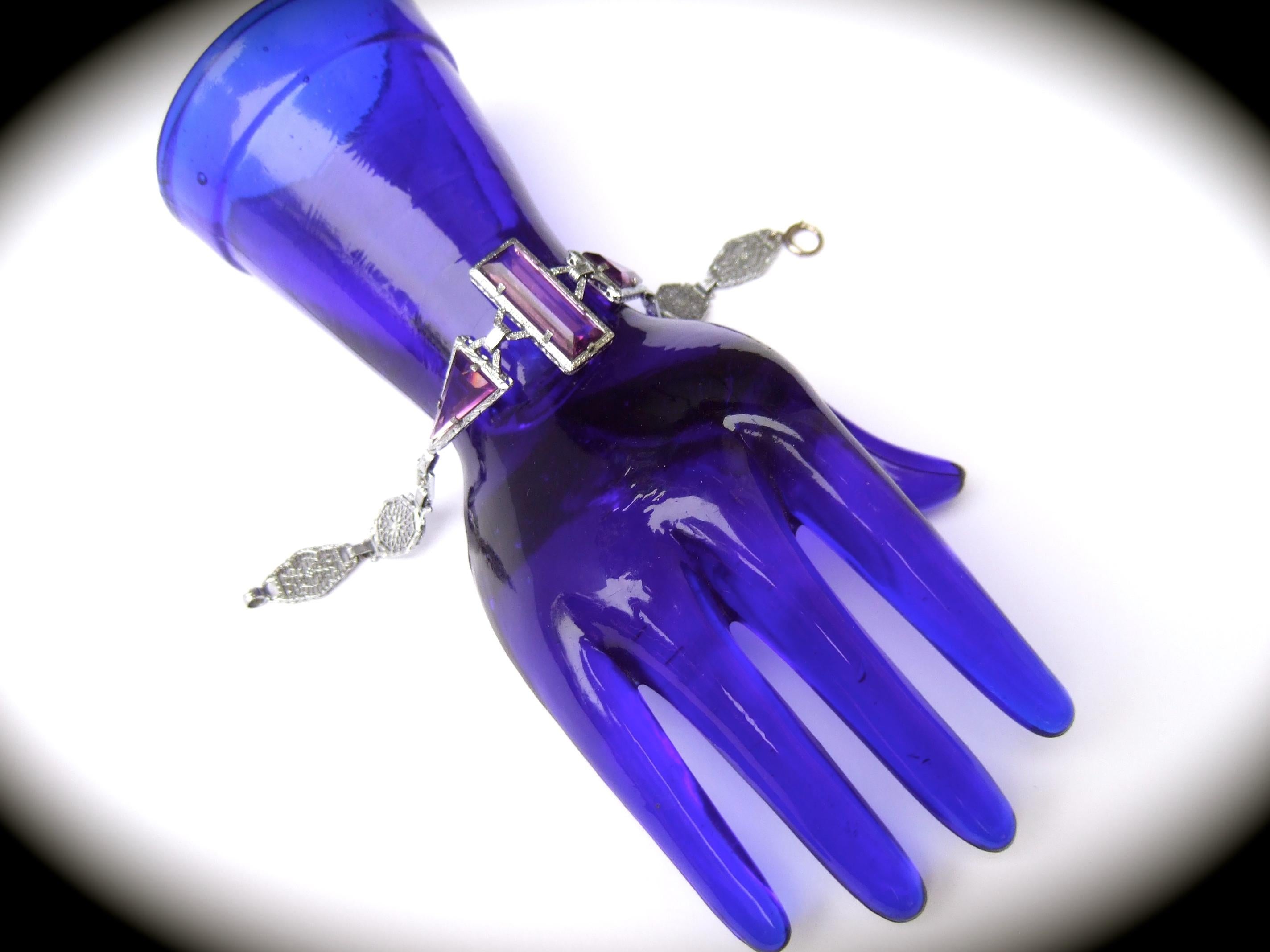 Collana e bracciale in cristallo color ametista Art Deco, 1930 ca. in vendita 4