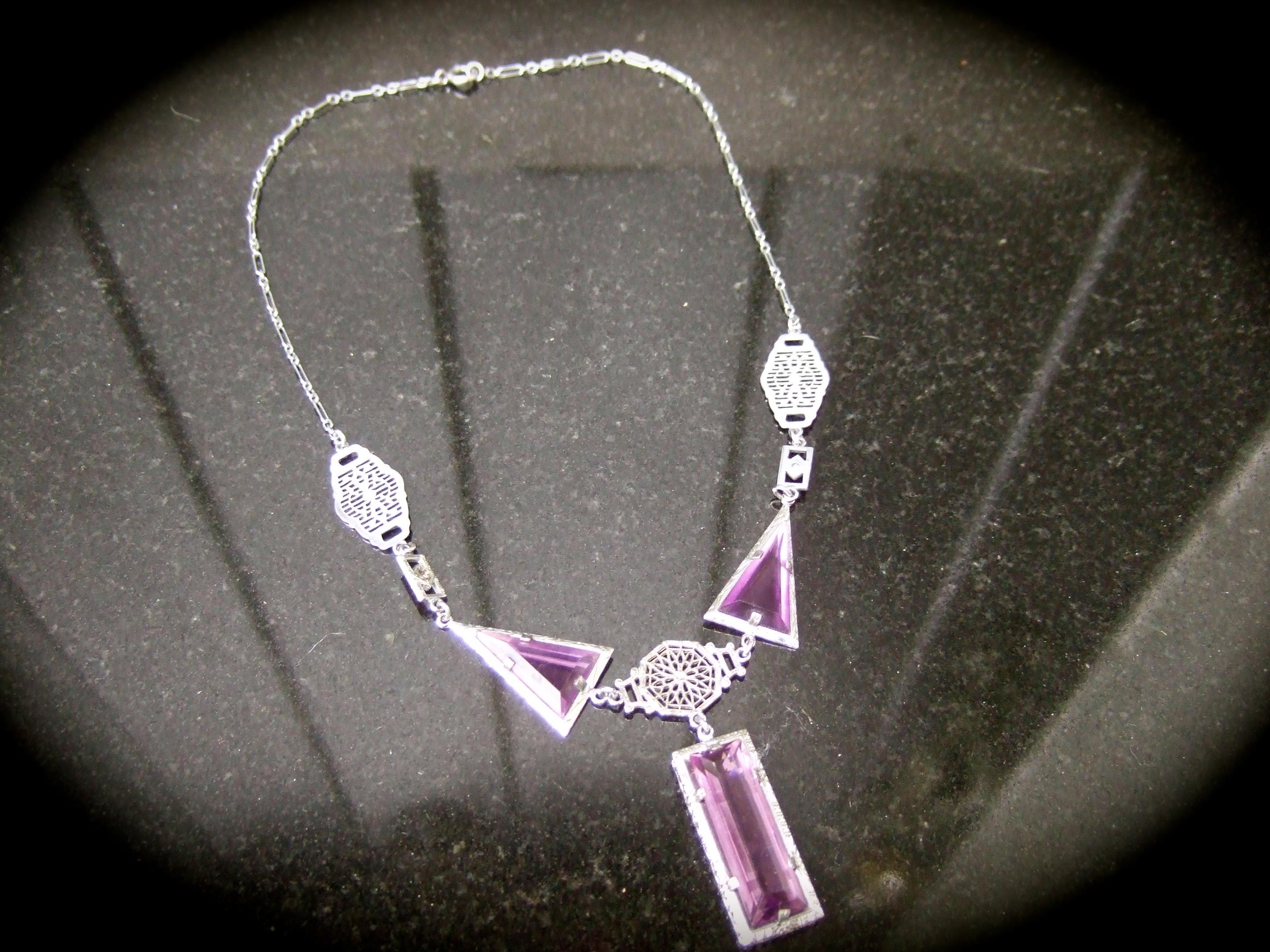 Collana e bracciale in cristallo color ametista Art Deco, 1930 ca. in vendita 1
