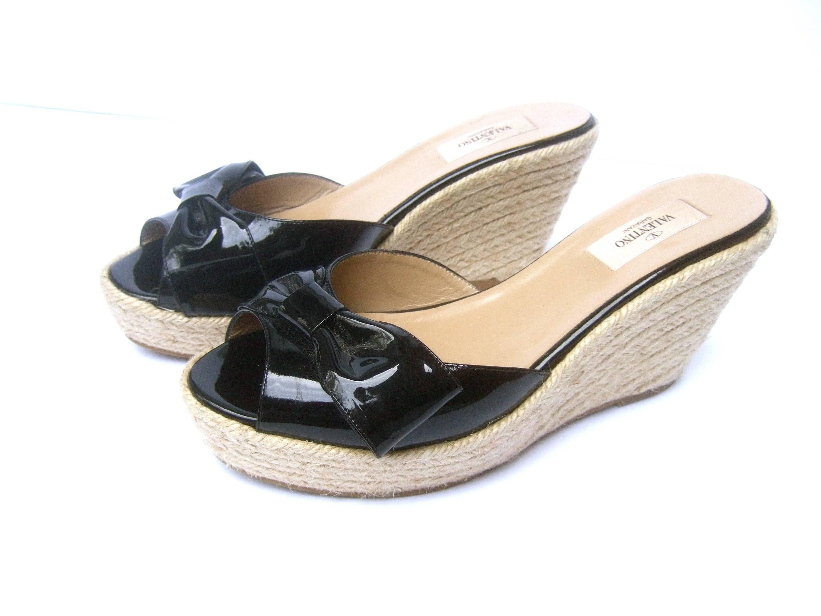 Women's Valentino Italy Black Patent Leather Wedge Rope Sandals Size 40 