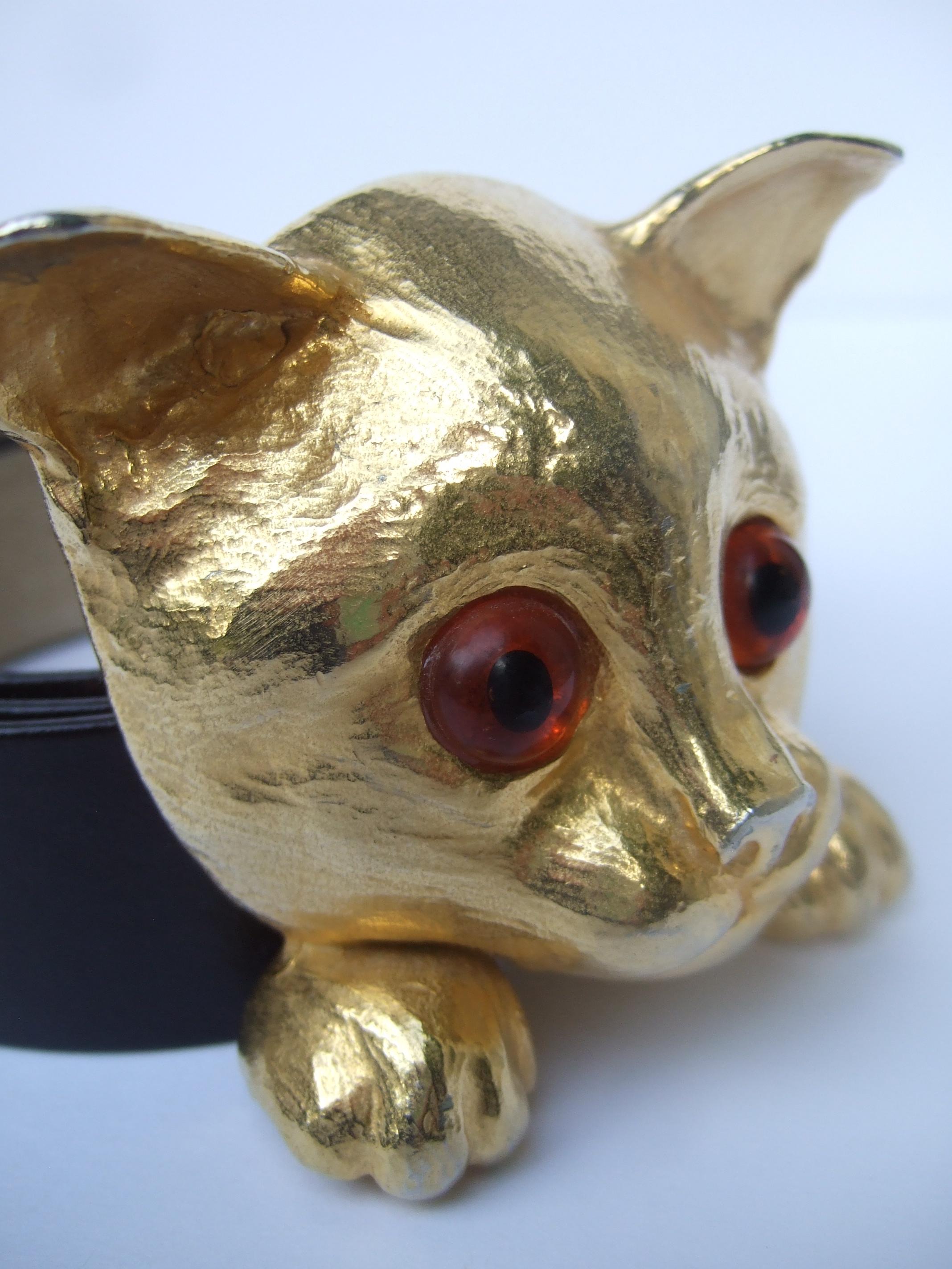 CHRISTOPHER ROSS Encantador cinturón con enorme hebilla de metal dorado de gato felino c 1976 Gris en venta