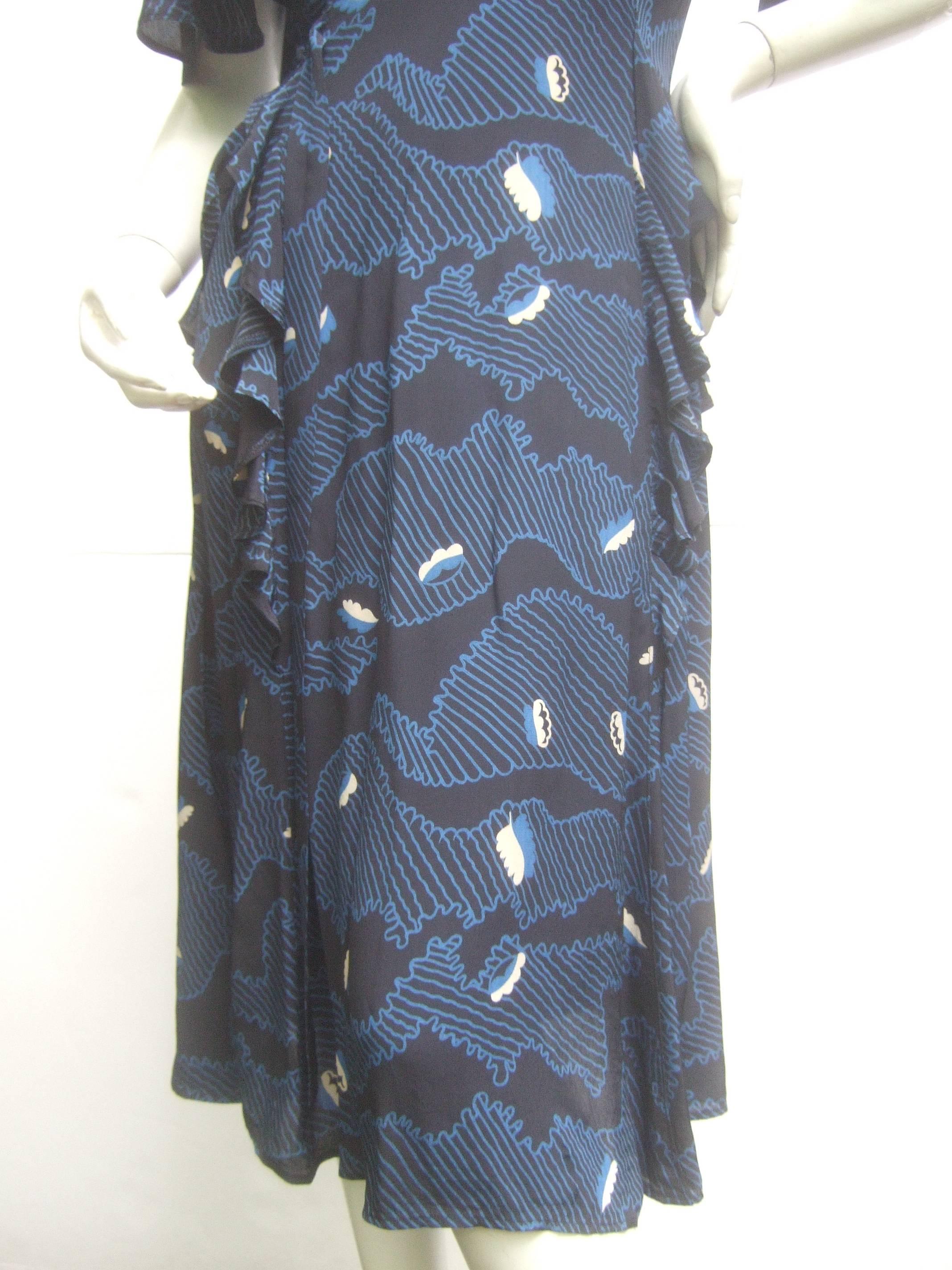 Ossie Clark Moss Crepe Dress with Celia Birtwell Fabric. Early 1970's. 2