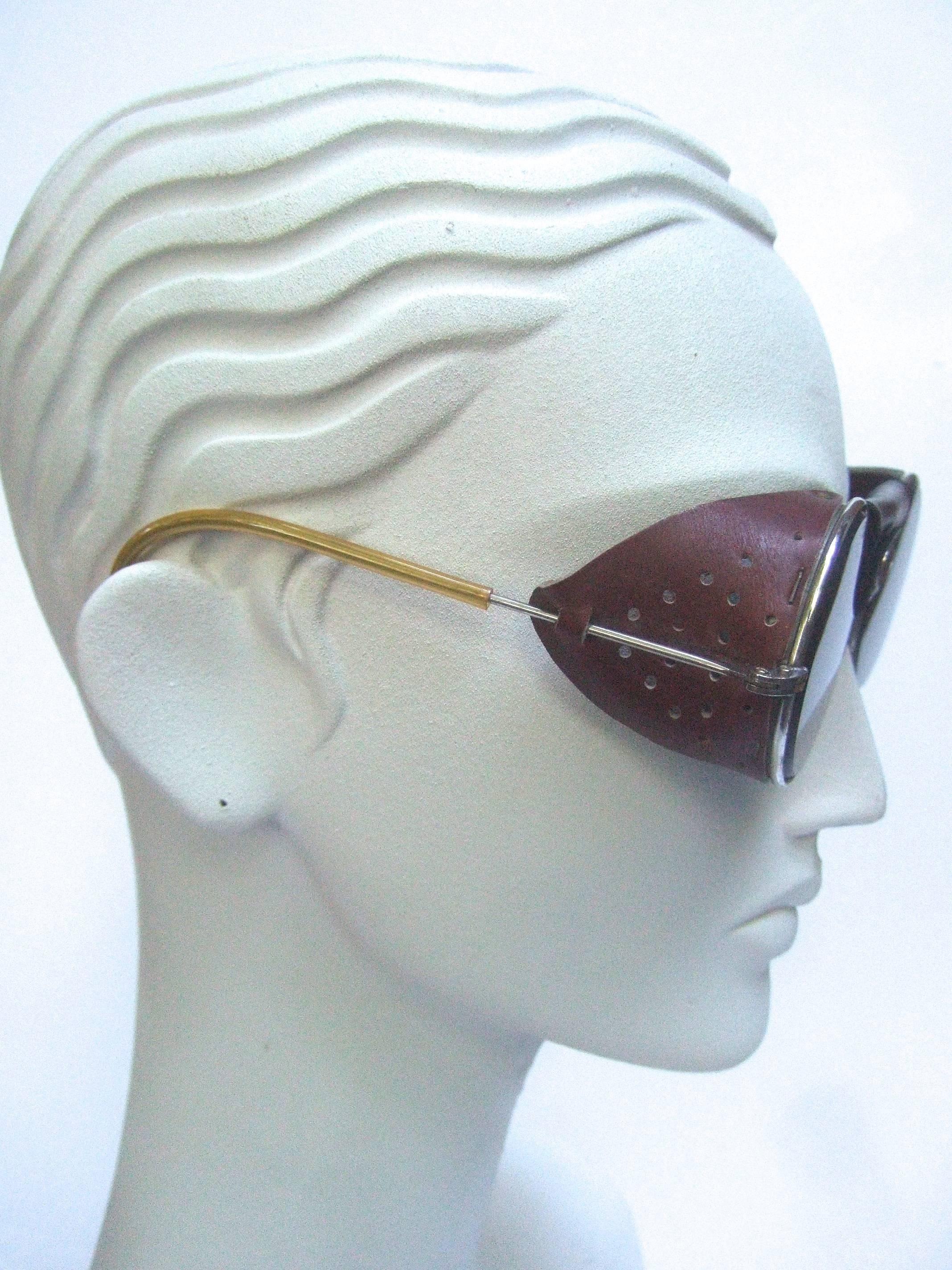 Black 1940s Glass Lens Leather Trim Unisex Aviator Sunglasses 