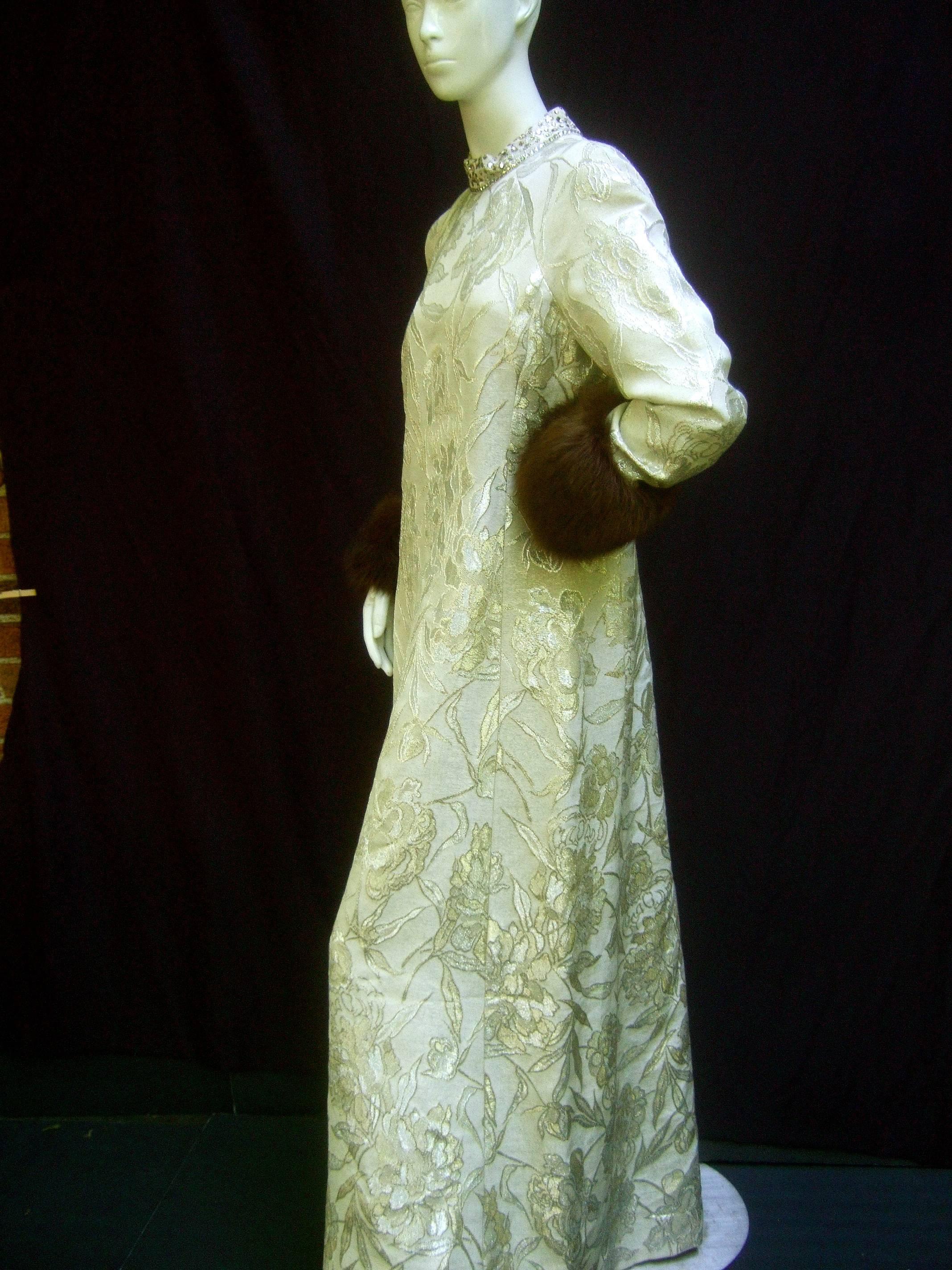 Saks Fifth Avenue Champagne Metallic Brocade Fox Trim Gown ca 1970 In Good Condition In University City, MO