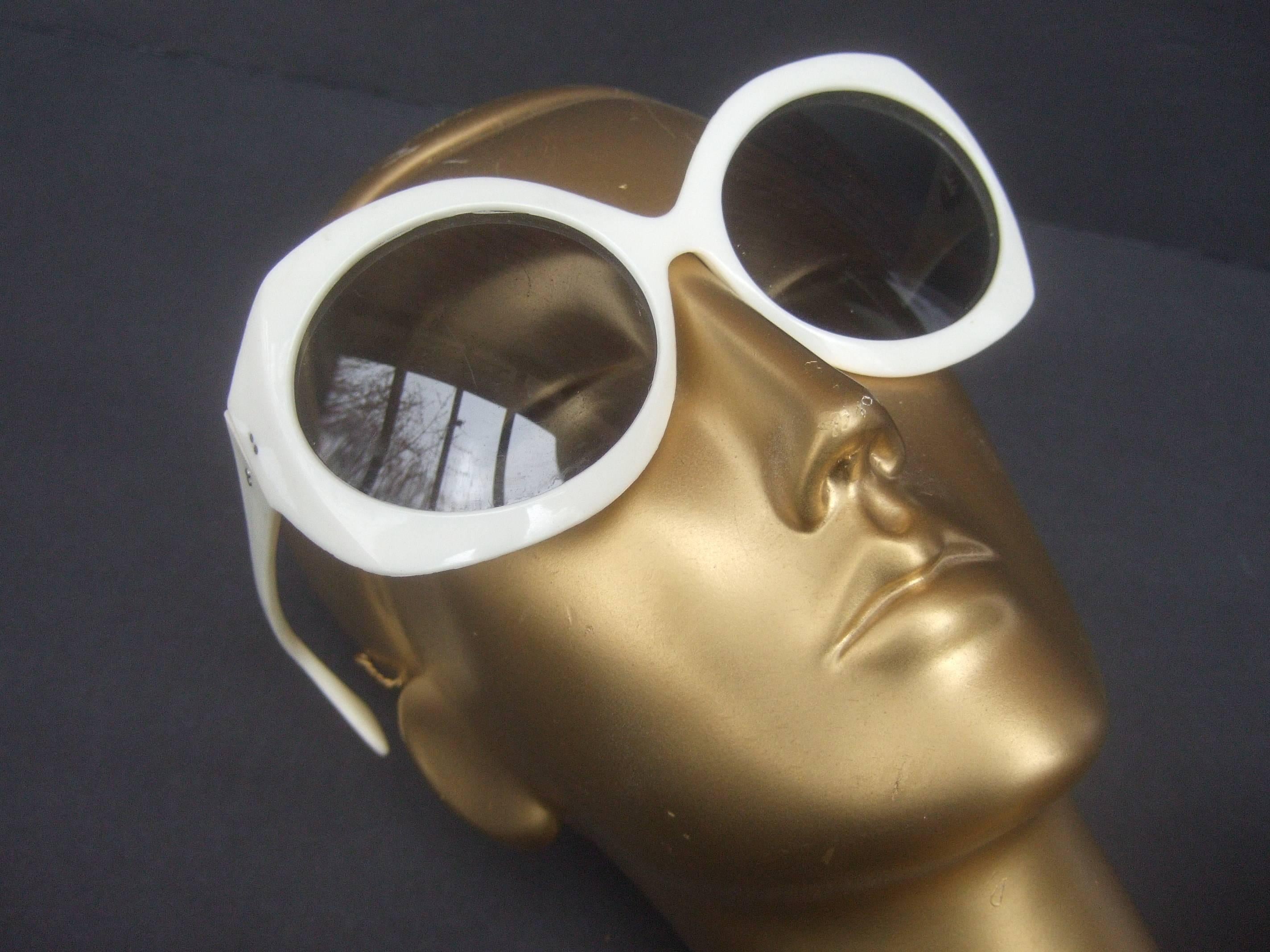 Mod Italian Sleek White Plastic Sunglasses ca 1970 1