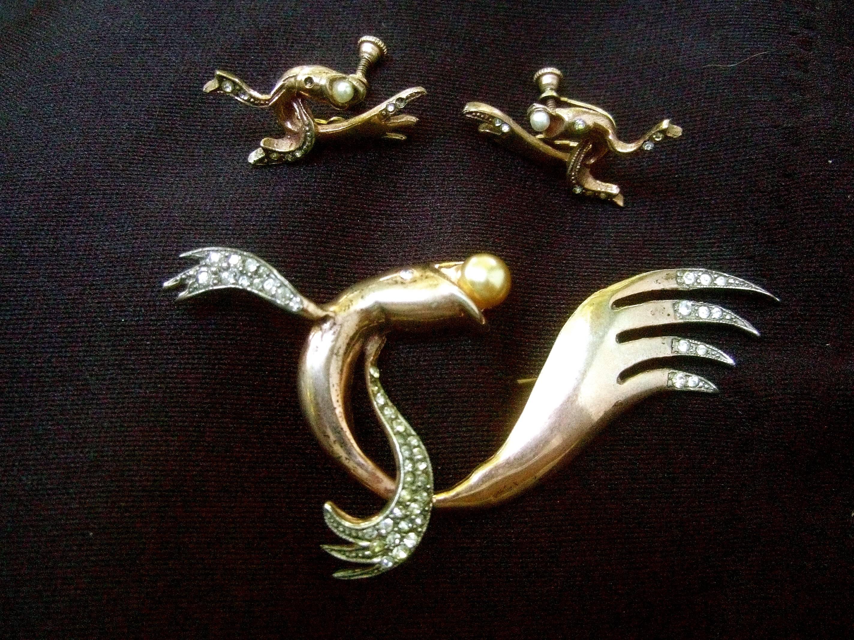 1940s Sterling Vermeil Art Deco Stylized Fish Brooch Set  In Good Condition For Sale In University City, MO