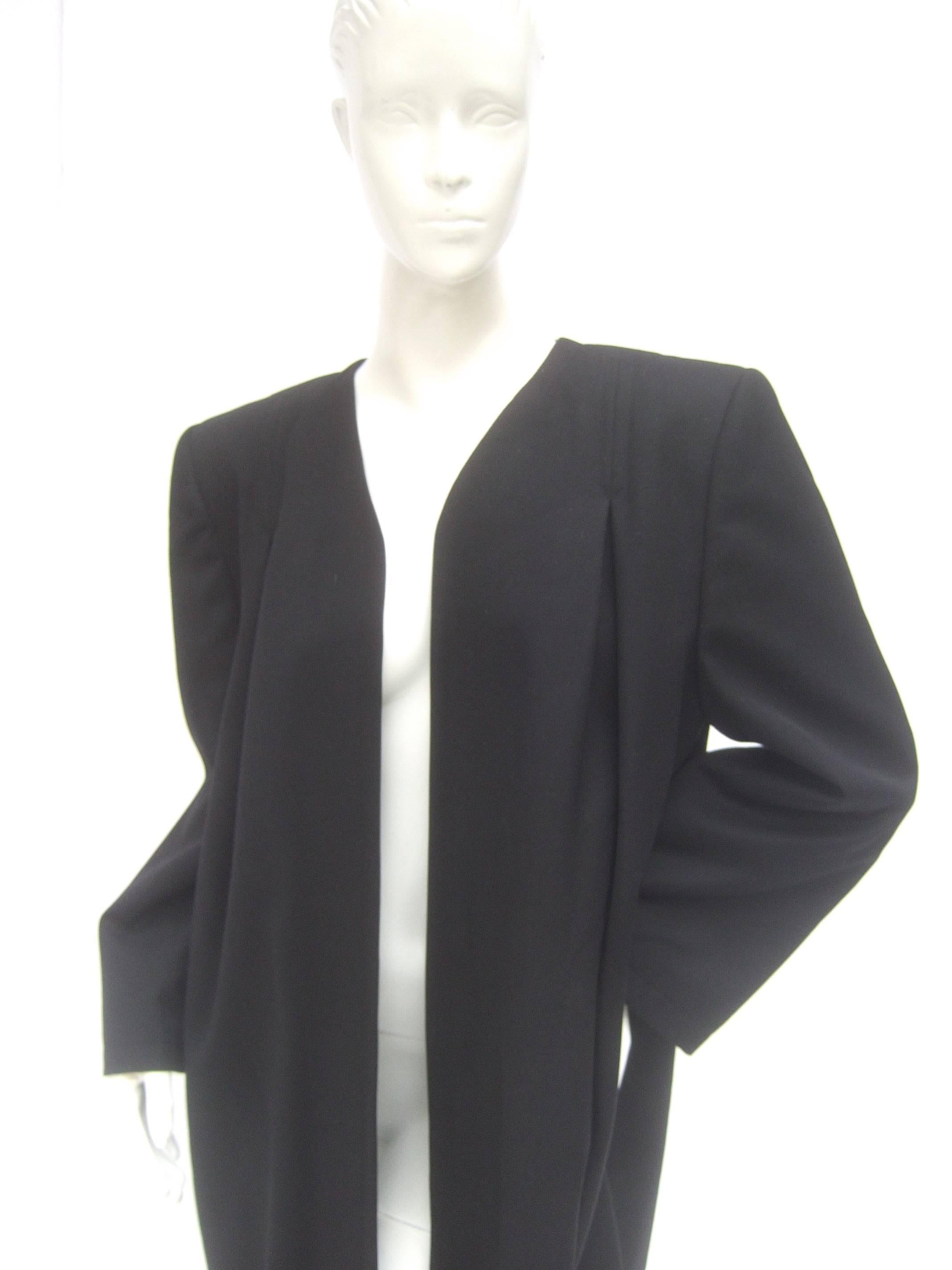 Valentino Italian Light Weight Wool Duster Jacket, circa 1980s  In Good Condition In University City, MO