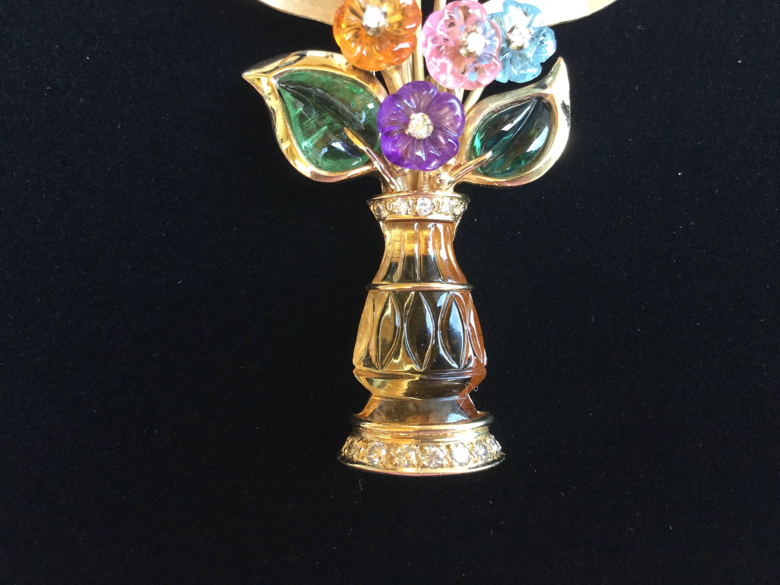 Women's or Men's Figural Vase Brooch of Carved Semi-Precious Flowers.  14kt Gold.