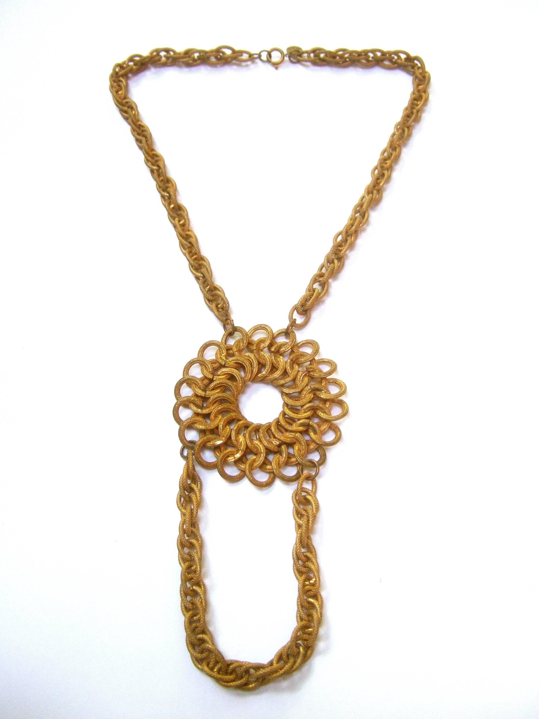 Miriam Haskell Russian Gilt Metal Pendant Necklace c 1970 For Sale 2