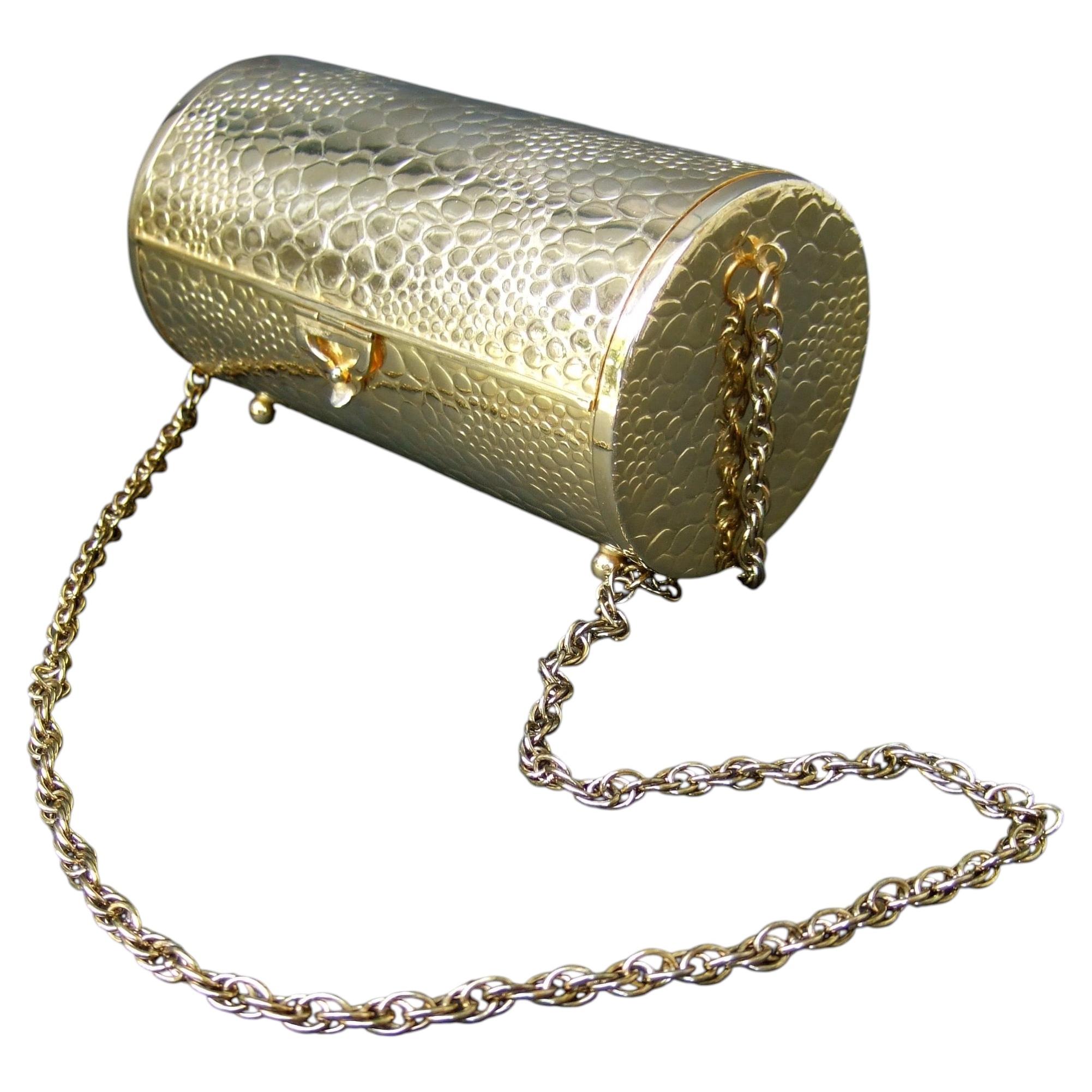What is the most prestigious handbag?