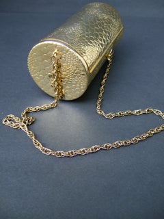Italienische, zylinderförmige Minaudière-Abendtasche aus vergoldetem Metall, ca. 1970er Jahre