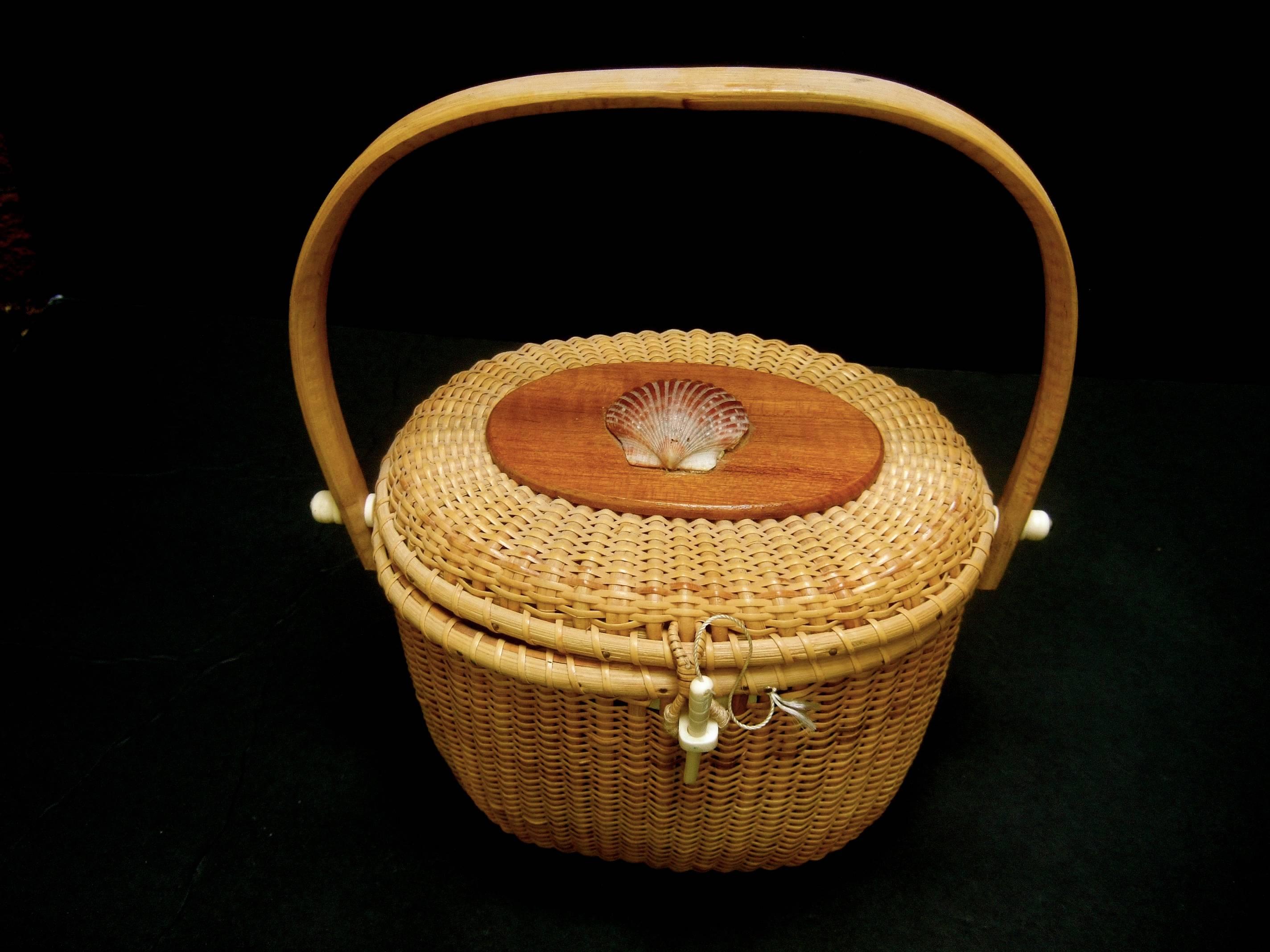 Women's Nantucket Style Woven Wicker Basket Handbag 