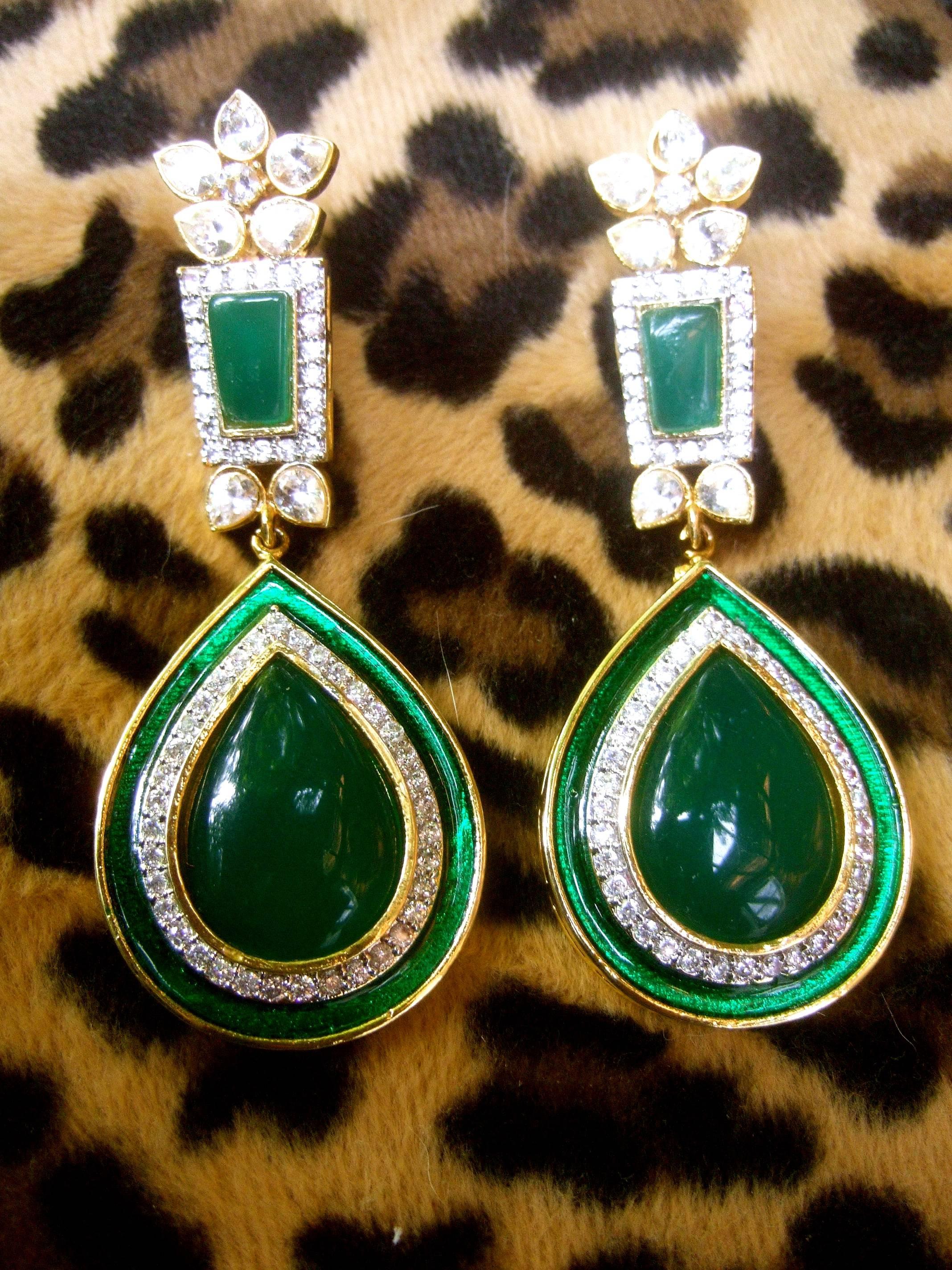 Exquisite Emerald Green Poured Glass Tear Drop Crystal Earrings  1