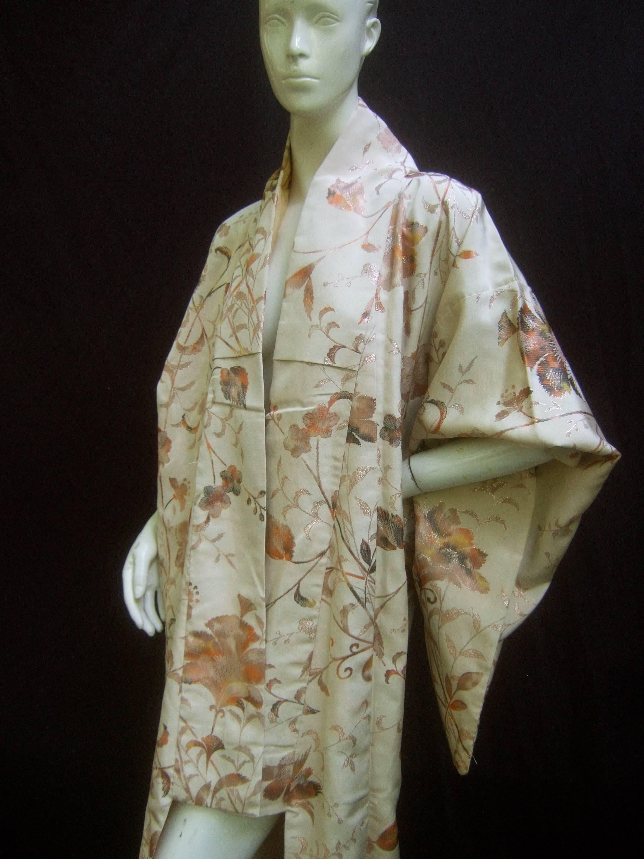 Exotic Japanese Floral Brocade Kimono c 1970s In Fair Condition In University City, MO